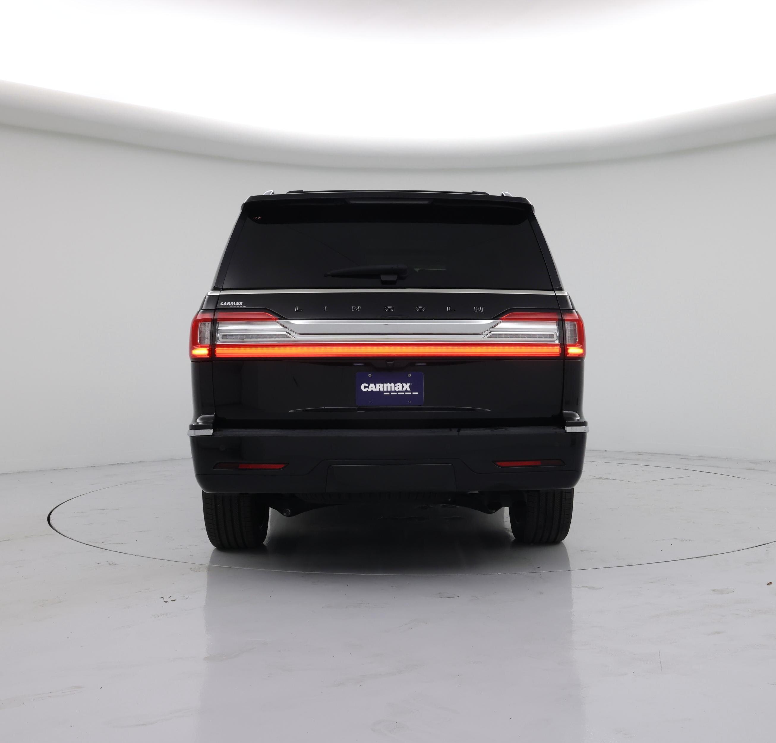 Thumbnail: 2021 Lincoln Navigator - 6