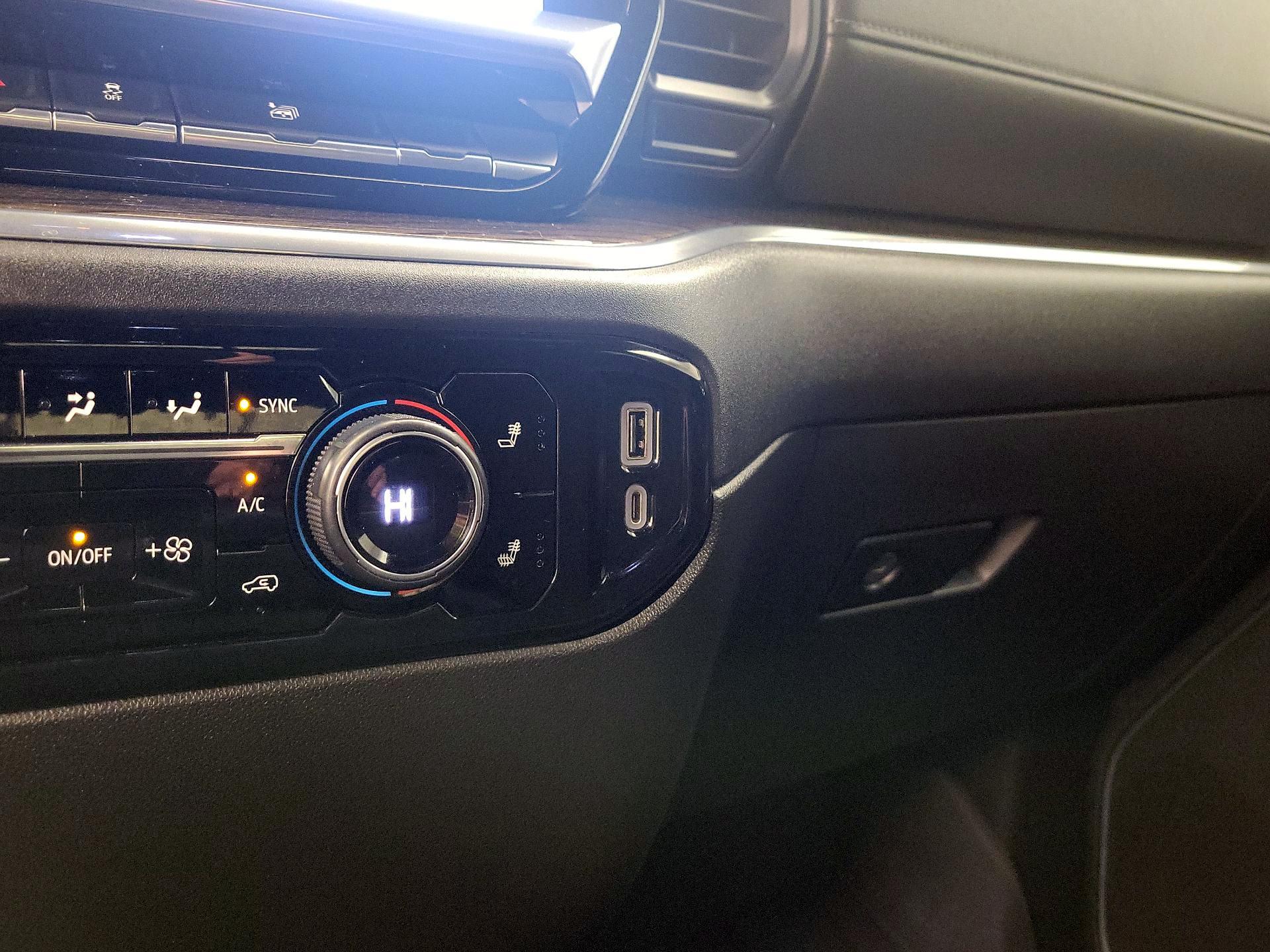 Thumbnail: 2023 Chevrolet Silverado 1500 - 19