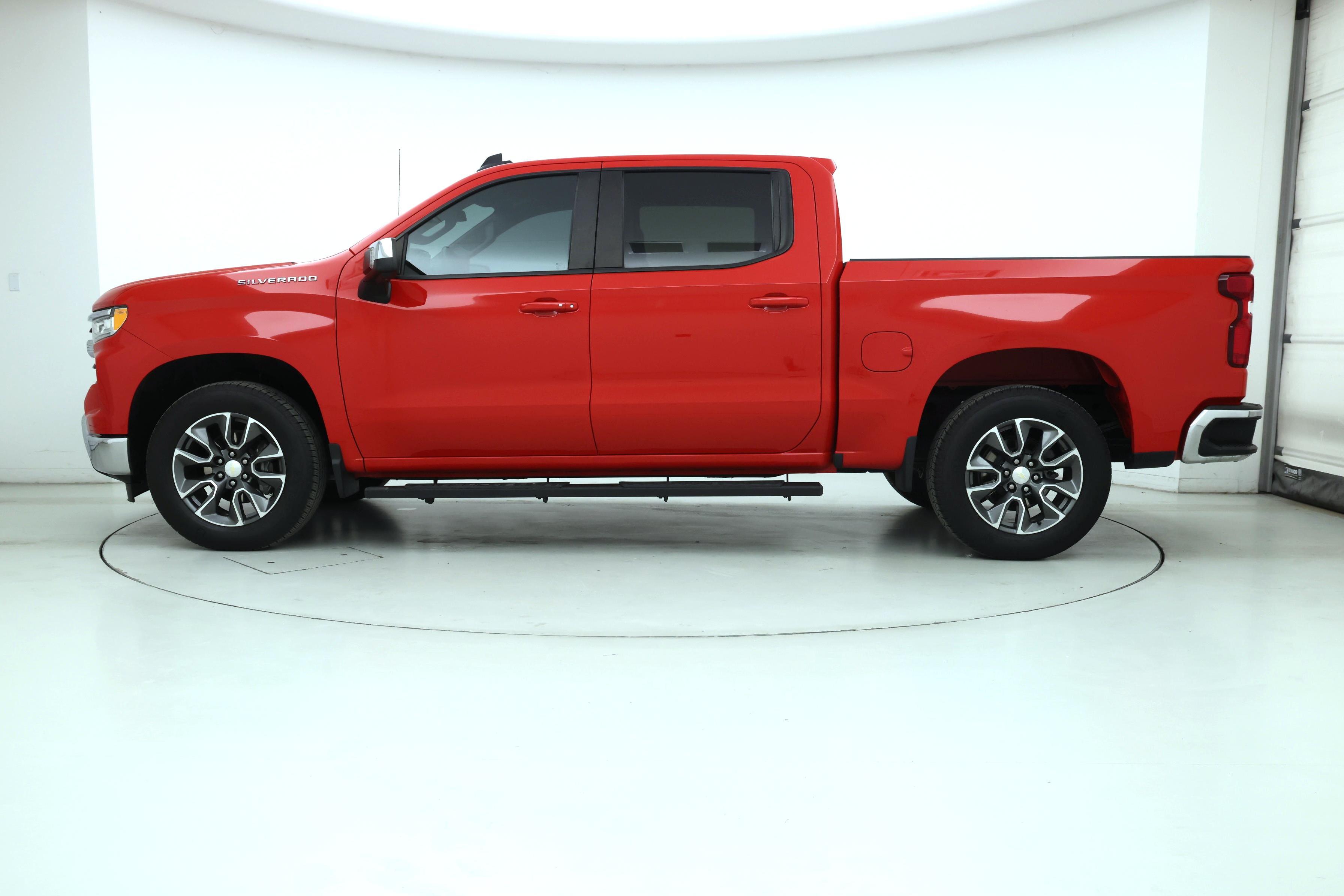 Thumbnail: 2023 Chevrolet Silverado 1500 - 3