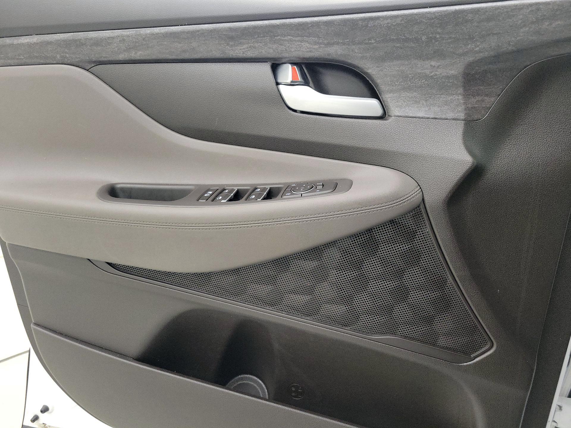 Thumbnail: 2020 Hyundai Santa Fe - 12