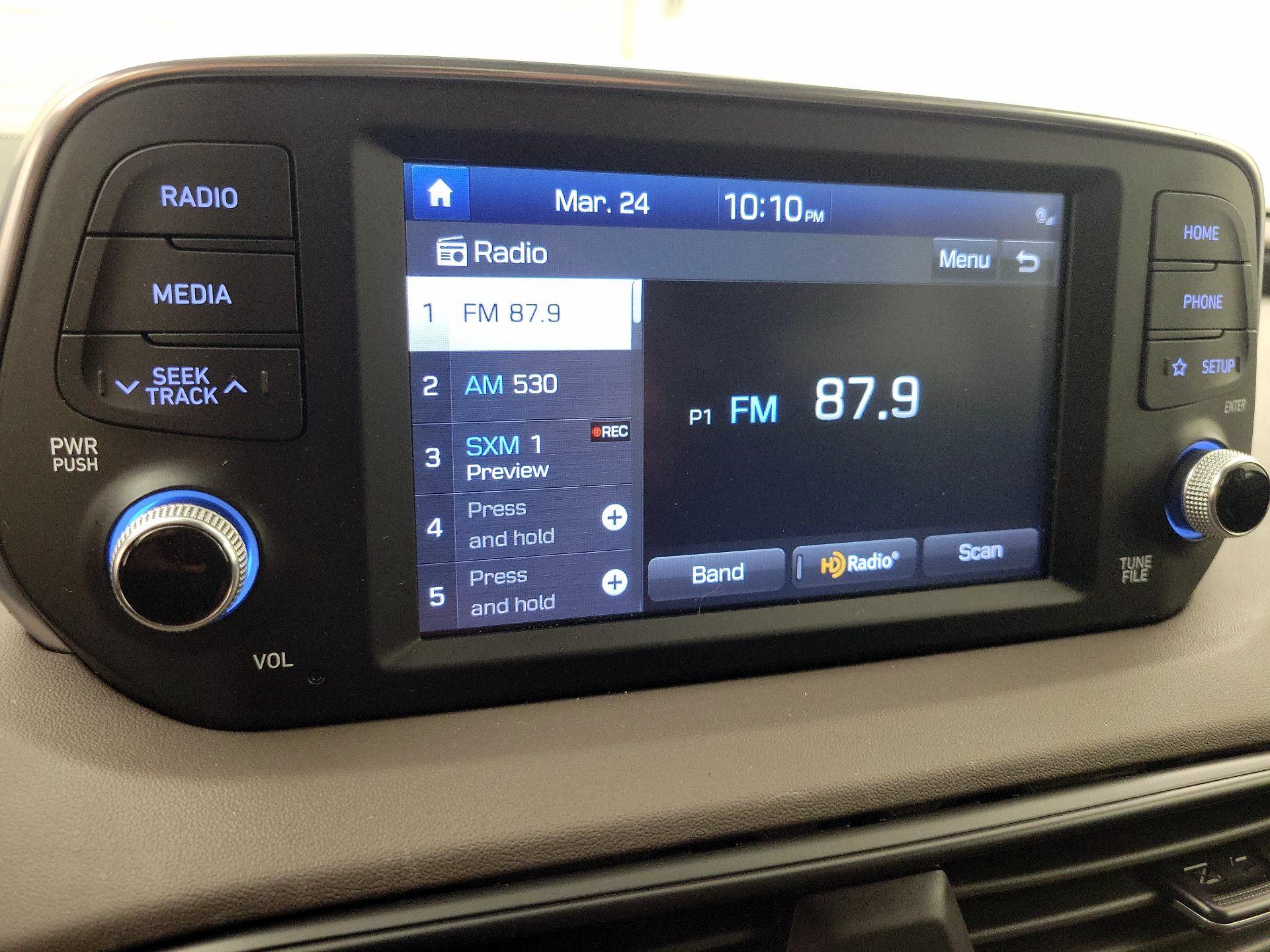 Thumbnail: 2020 Hyundai Santa Fe - 15