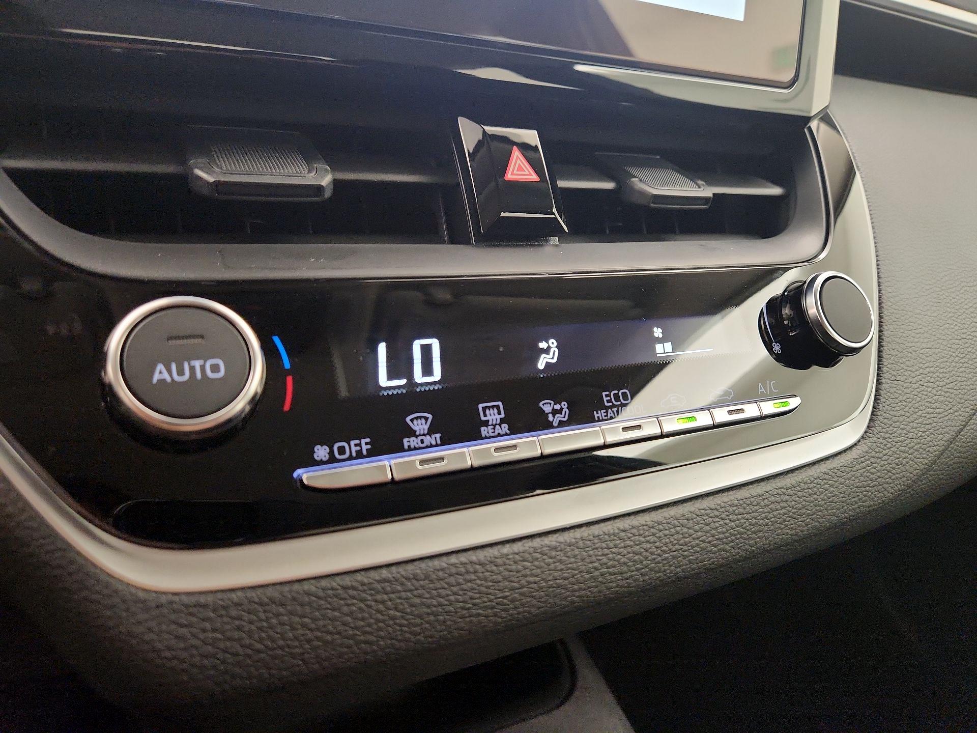 Thumbnail: 2025 Toyota Corolla - 16