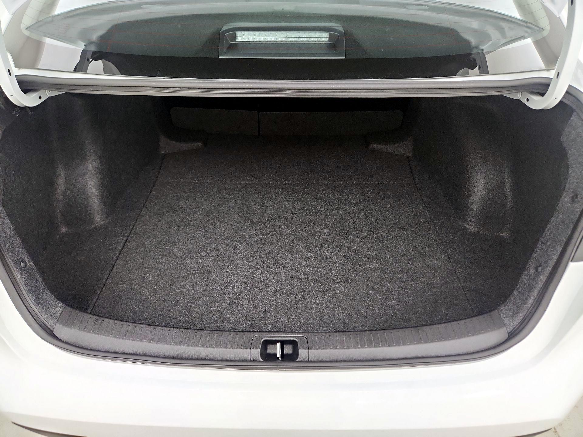 Thumbnail: 2025 Toyota Corolla - 20