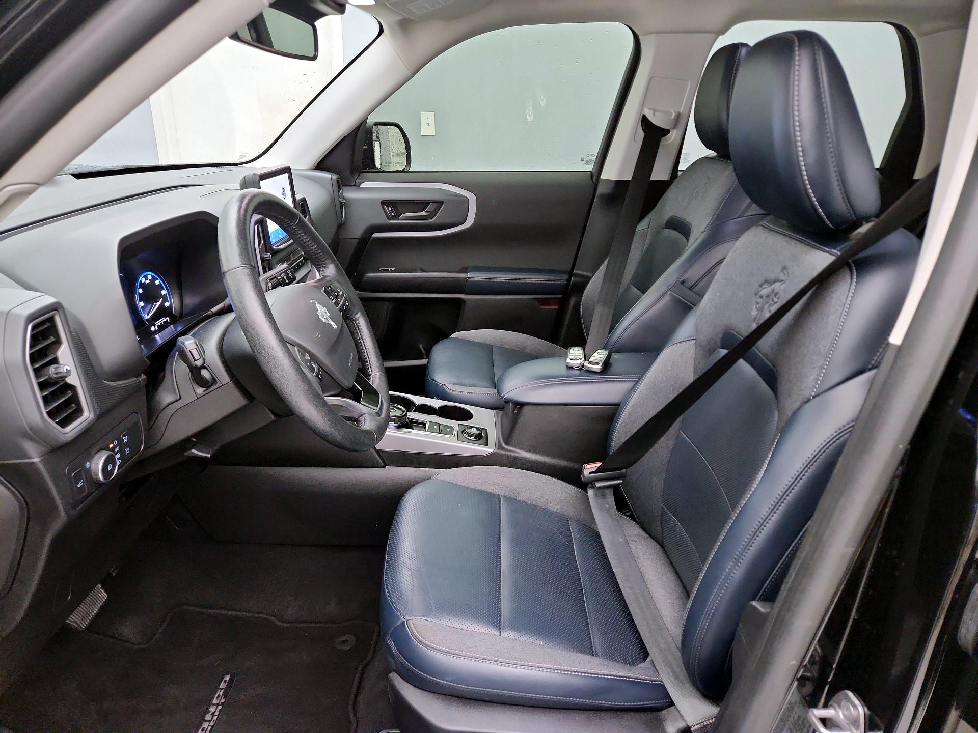 Thumbnail: 2021 Ford Bronco Sport - 11