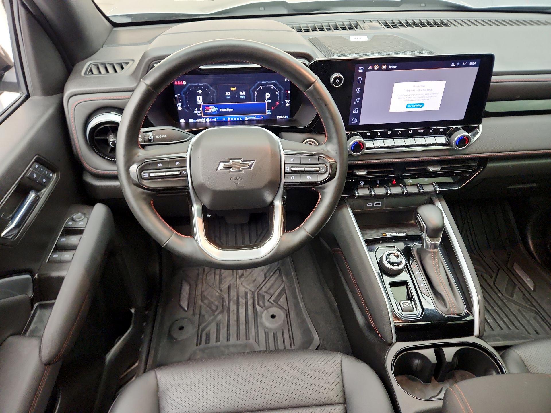 Thumbnail: 2024 Chevrolet Colorado - 10