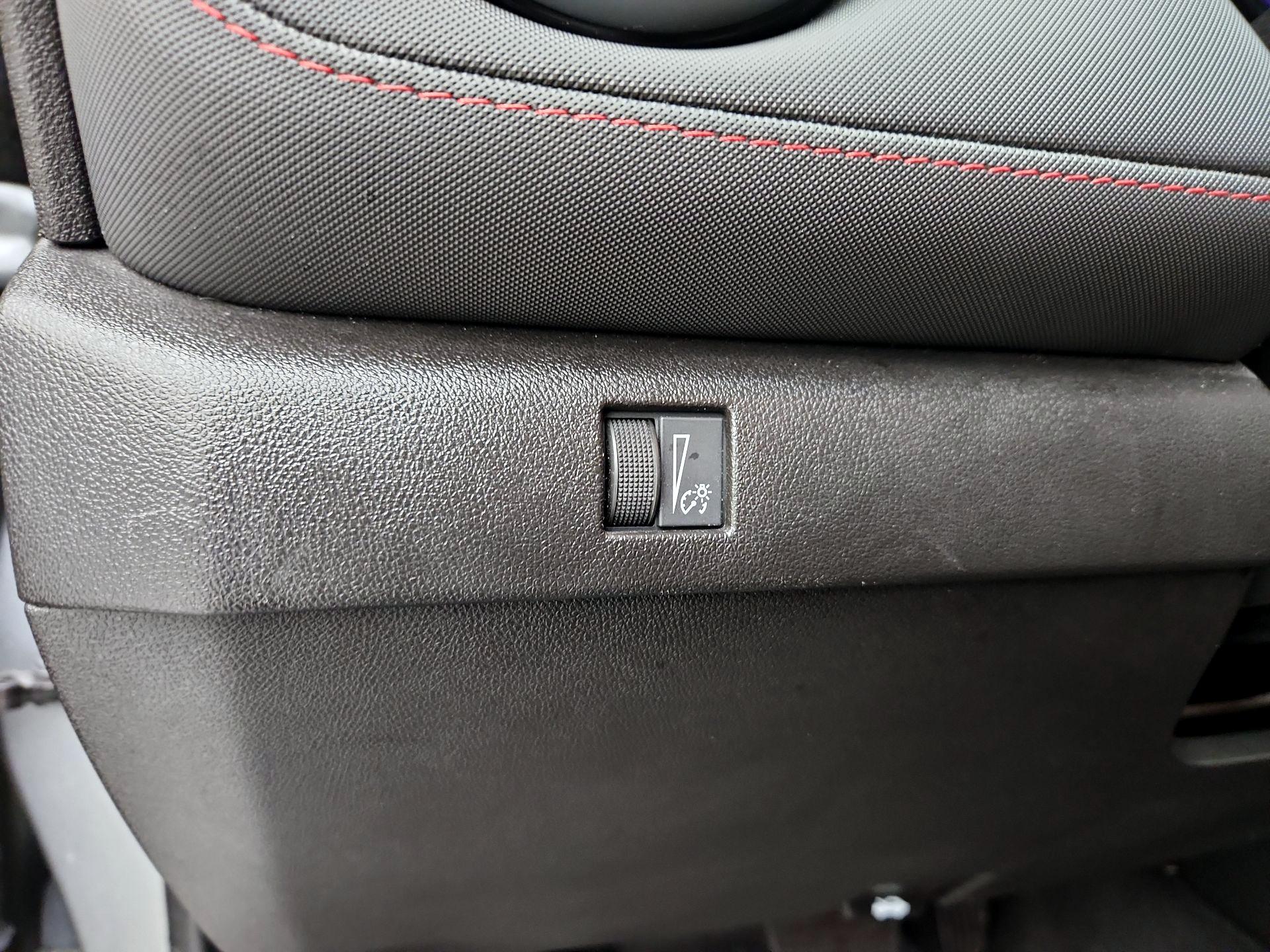 Thumbnail: 2024 Chevrolet Colorado - 13