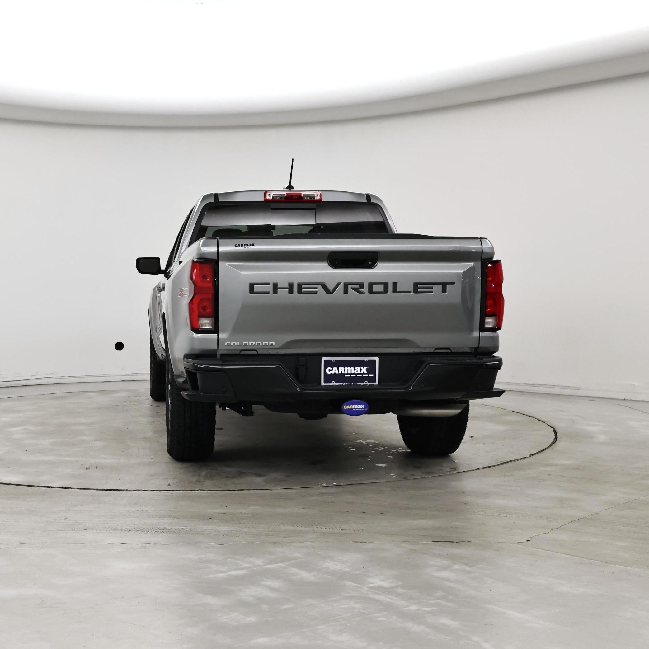 Thumbnail: 2024 Chevrolet Colorado - 6