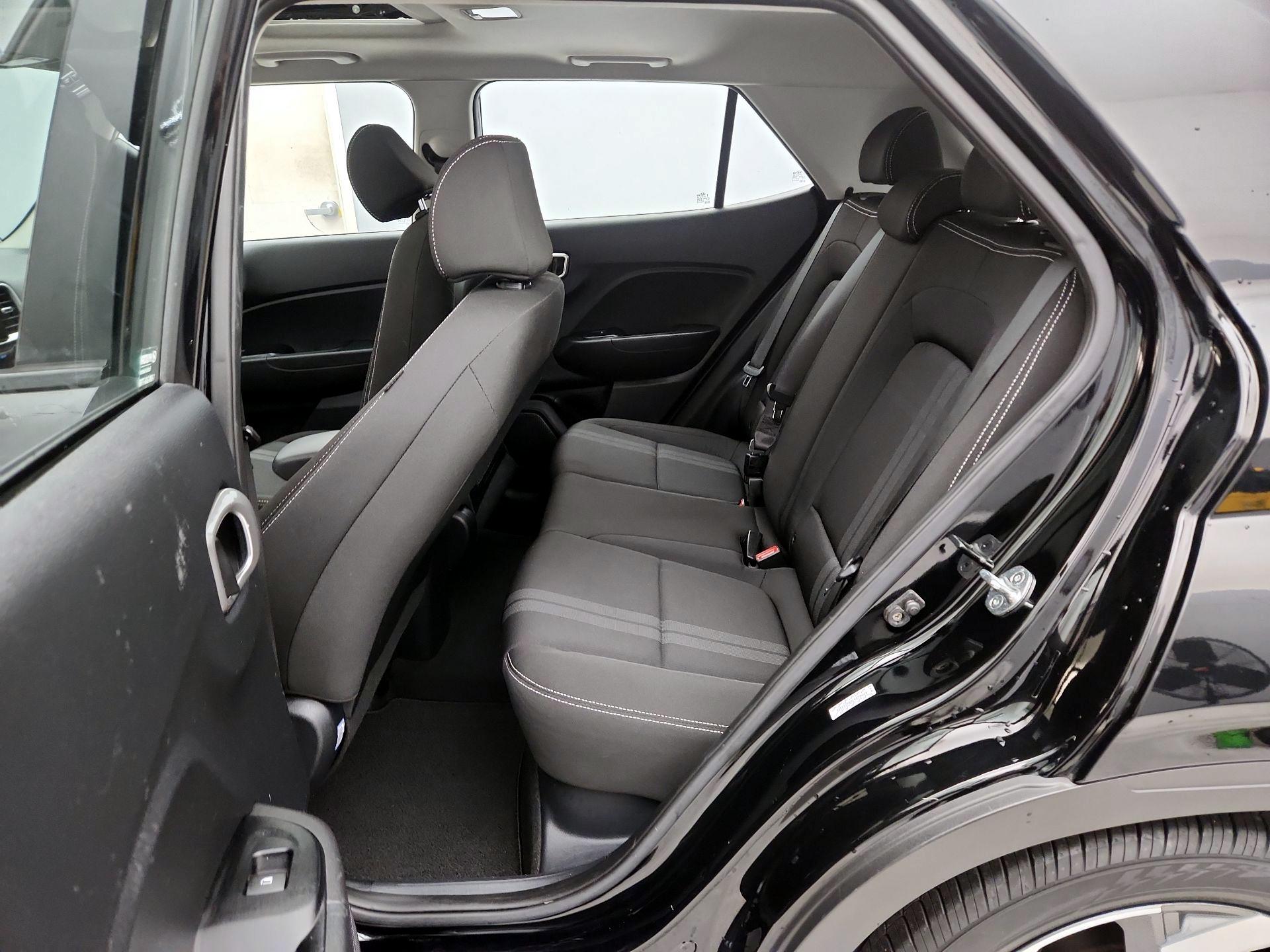 Thumbnail: 2023 Hyundai Venue - 20