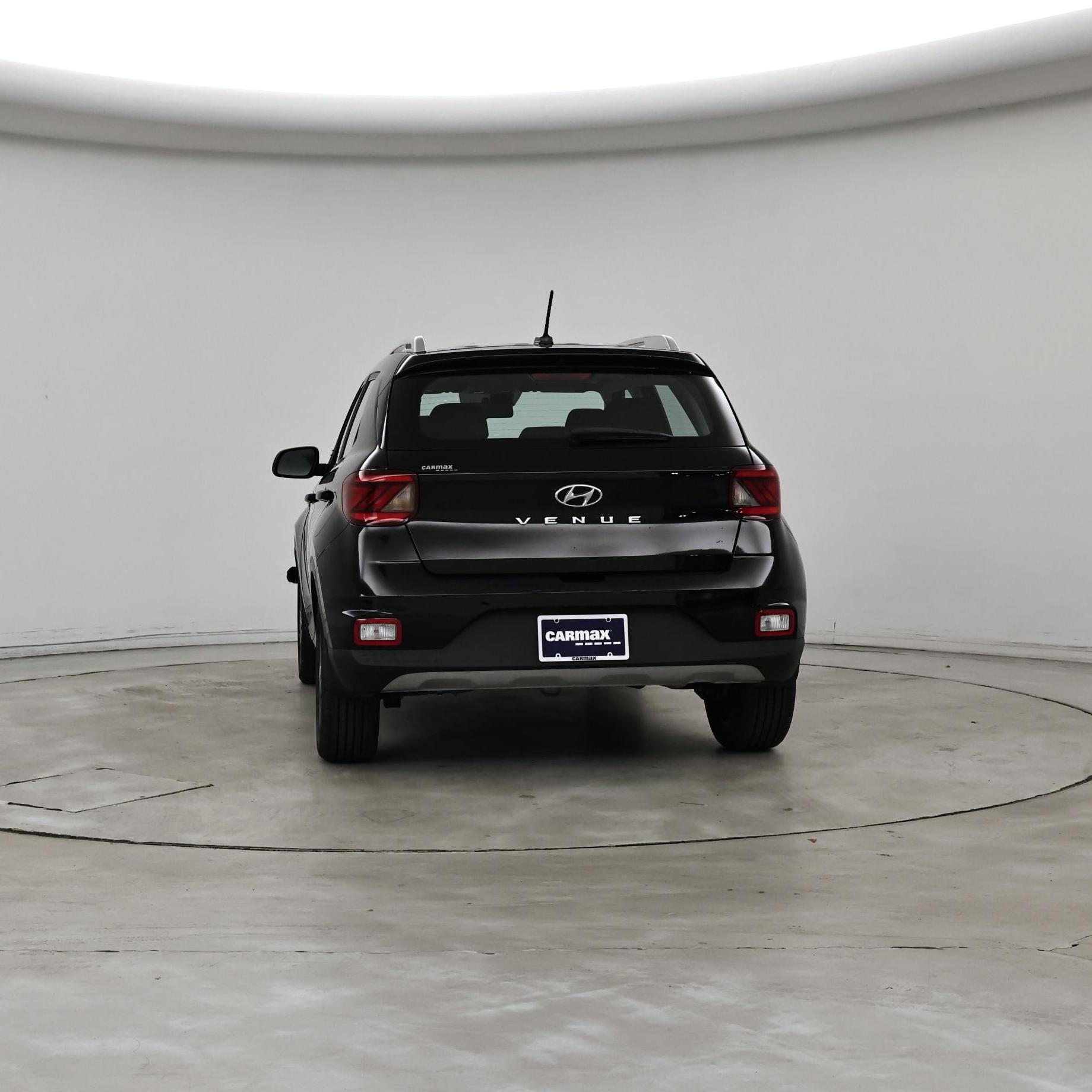 Thumbnail: 2023 Hyundai Venue - 6