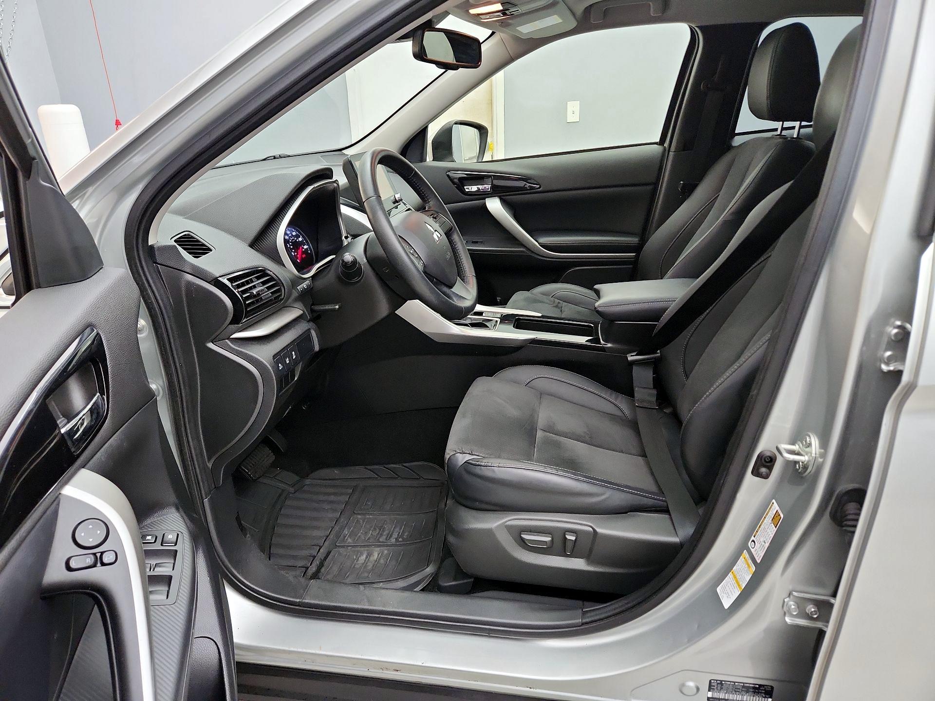 Thumbnail: 2023 Mitsubishi Eclipse Cross - 11