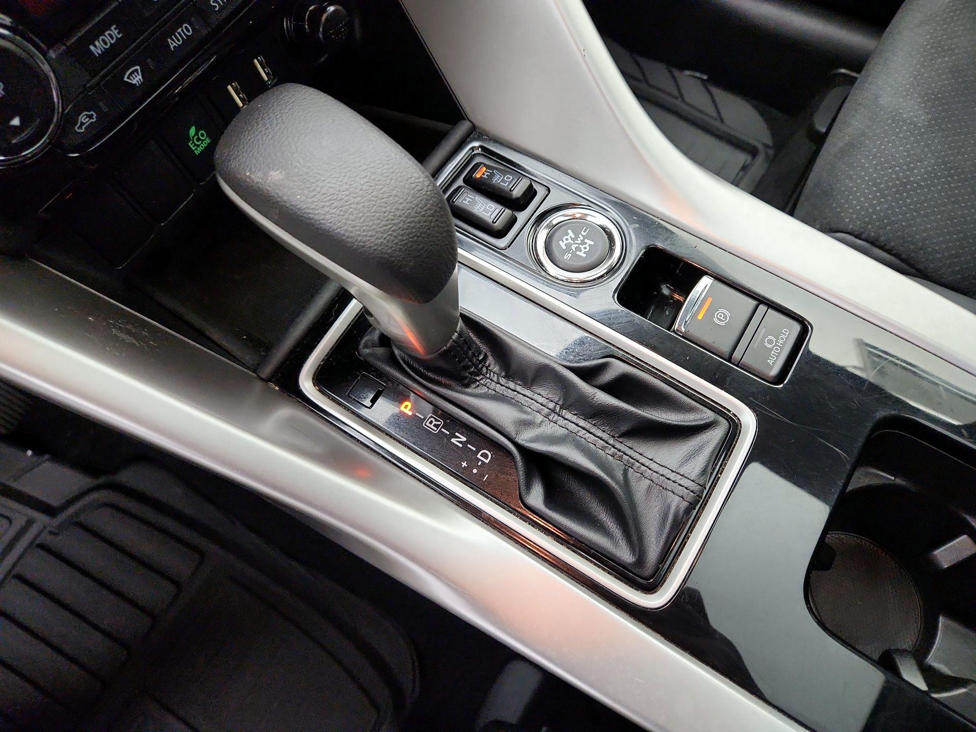 Thumbnail: 2023 Mitsubishi Eclipse Cross - 18