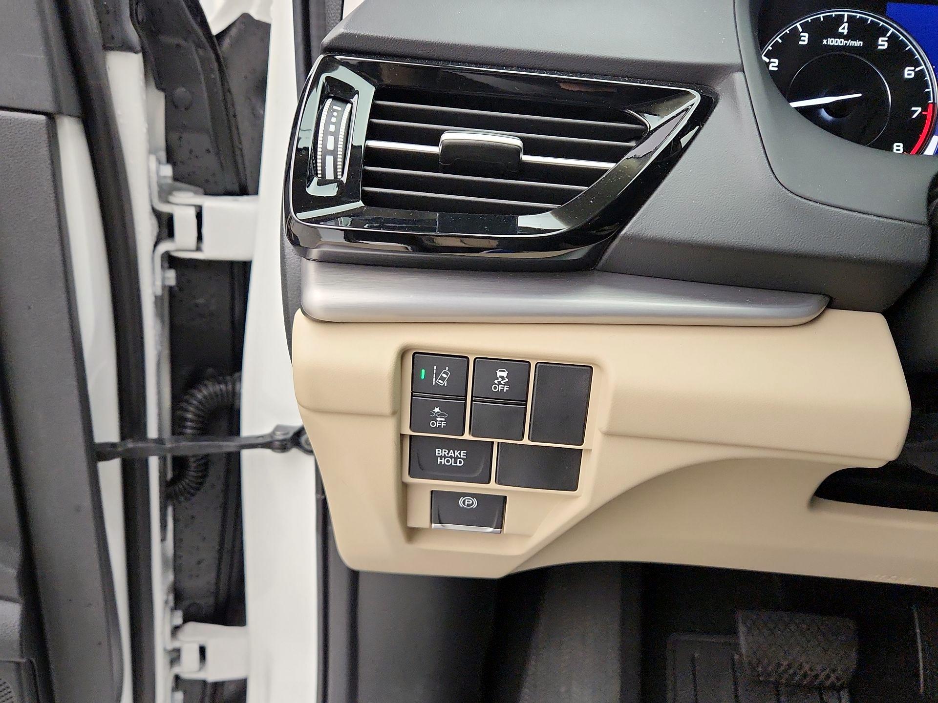 Thumbnail: 2021 Acura RDX - 13