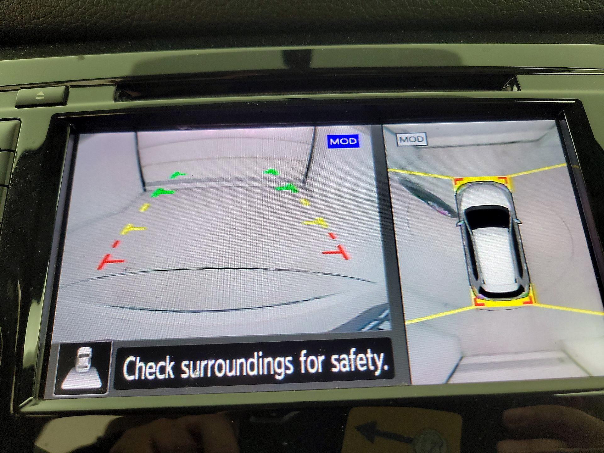 Thumbnail: 2018 Nissan Rogue - 15