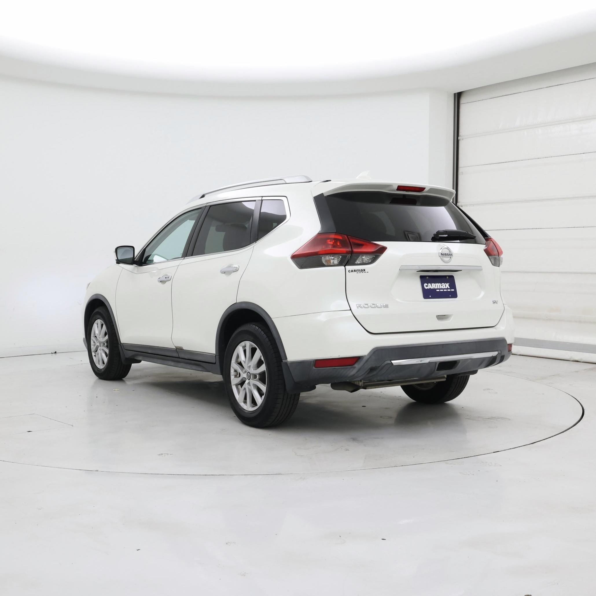 Thumbnail: 2018 Nissan Rogue - 2