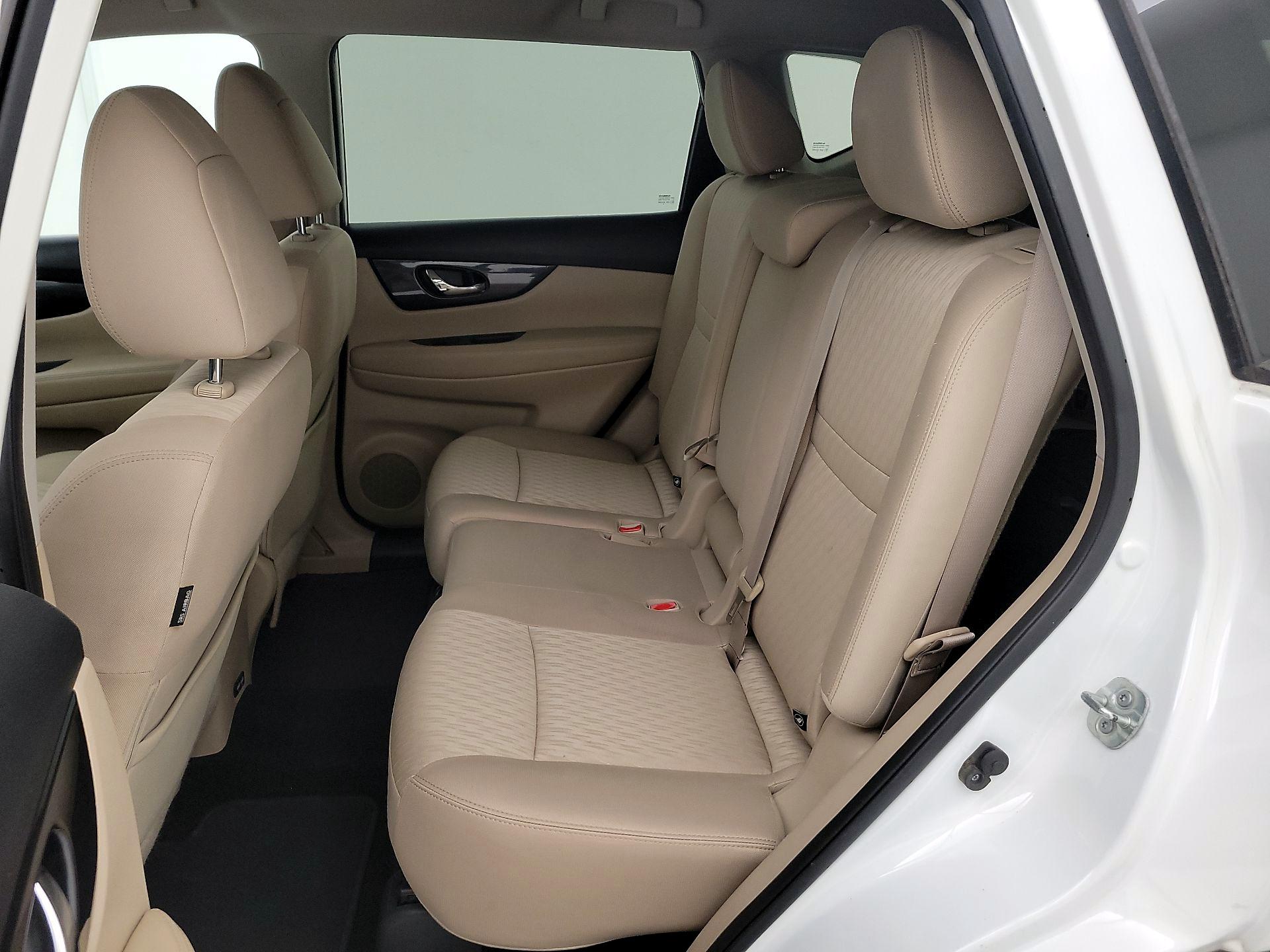 Thumbnail: 2018 Nissan Rogue - 20