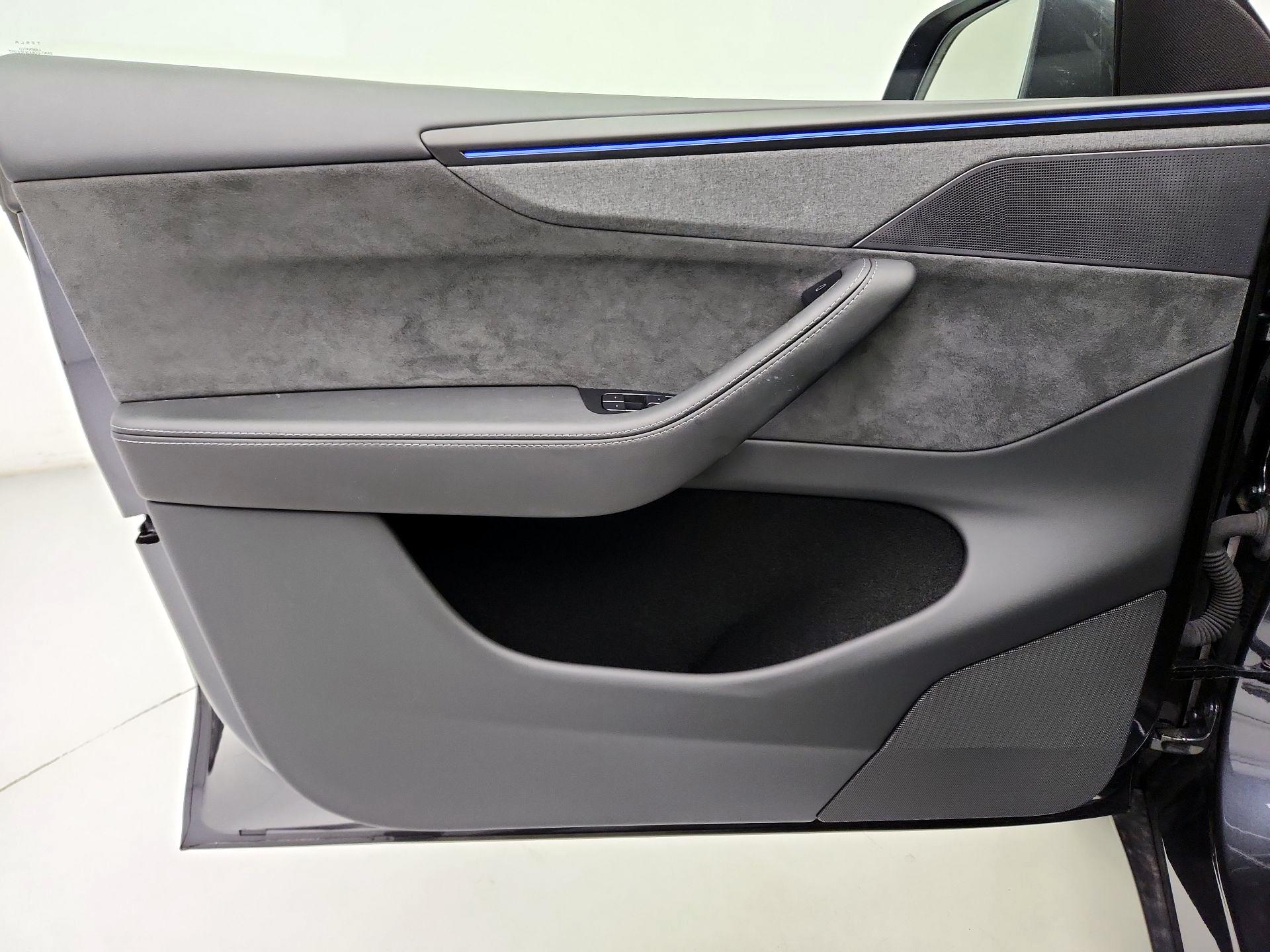 Thumbnail: 2026 Tesla Model Y - 12