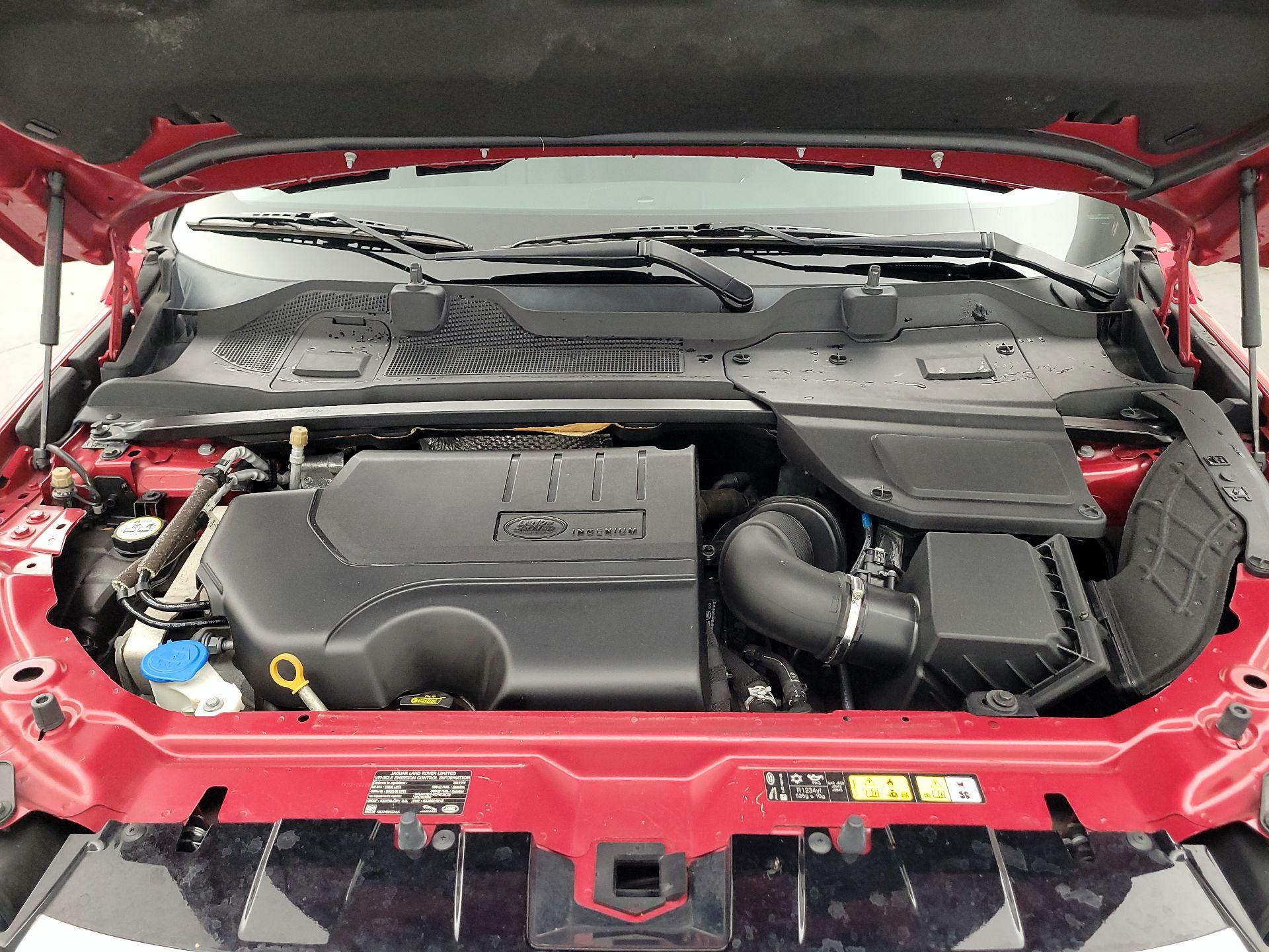 Thumbnail: 2019 Land Rover Discovery Sport - 17