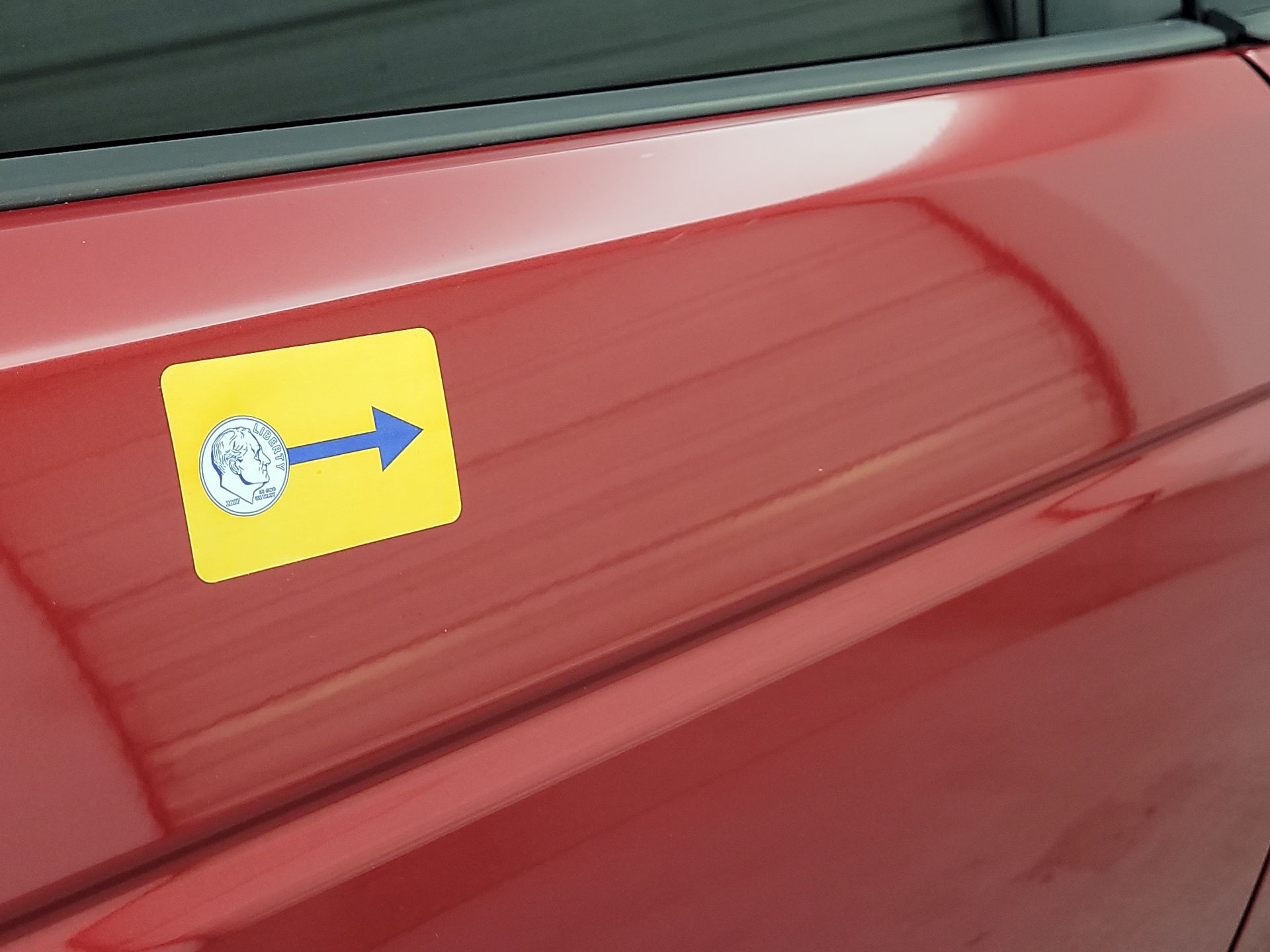 Thumbnail: 2019 Land Rover Discovery Sport - 19