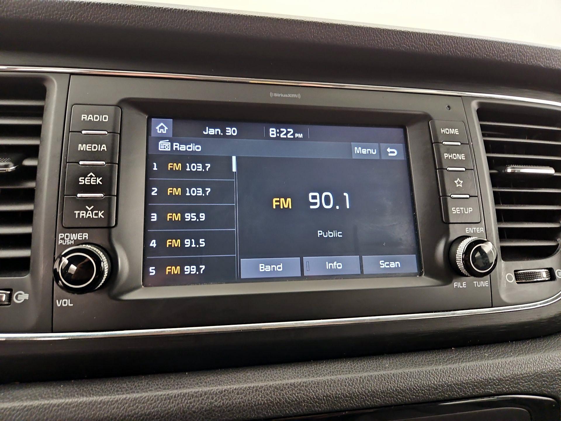 Thumbnail: 2021 Kia Sedona - 15