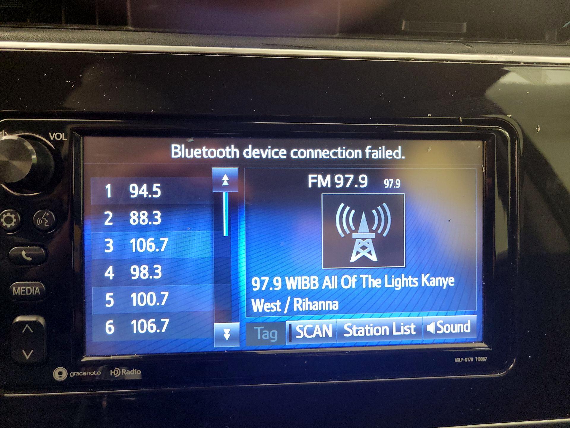 Thumbnail: 2018 Toyota Corolla iM - 15