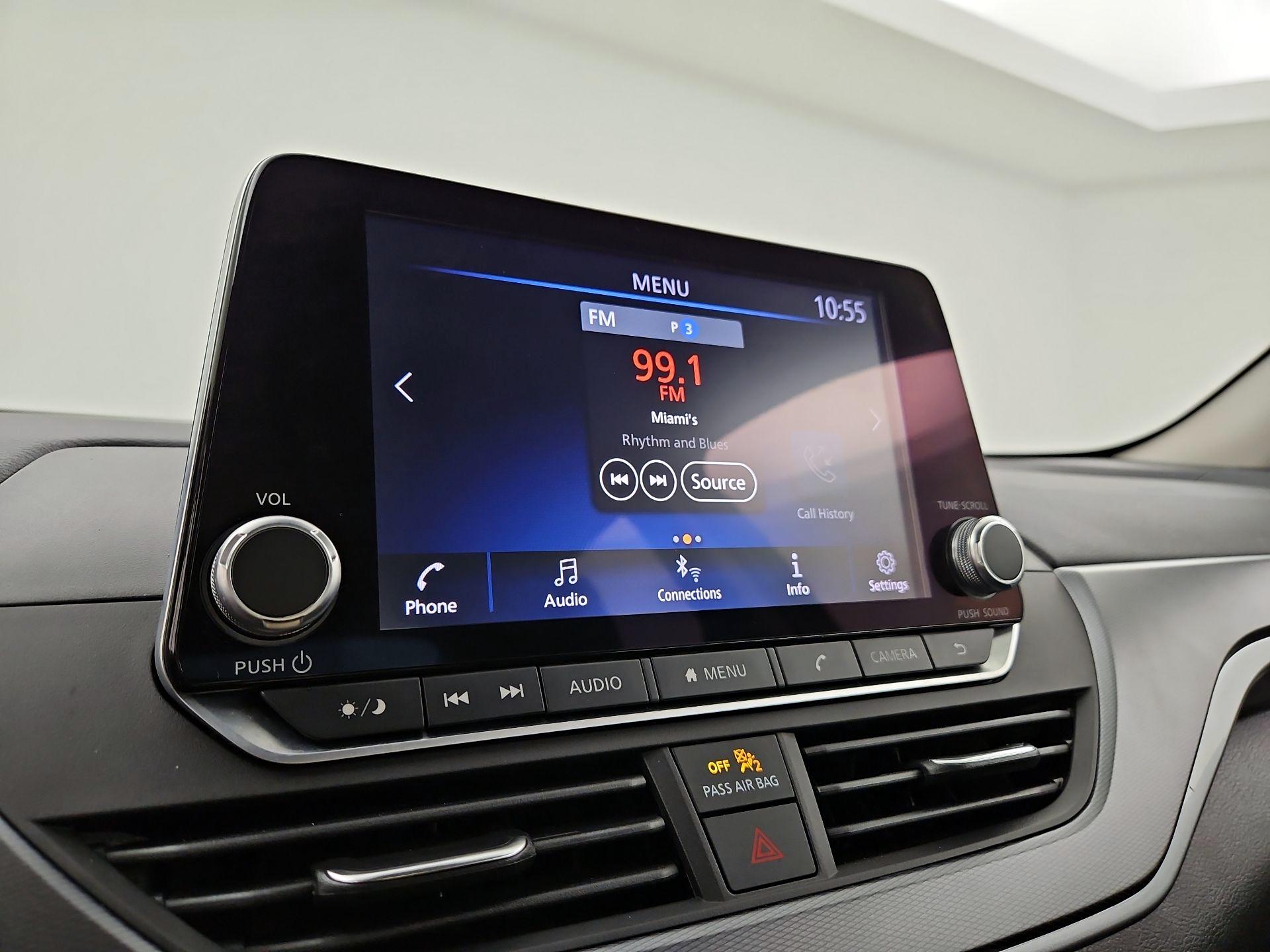 Thumbnail: 2023 Nissan Altima - 15