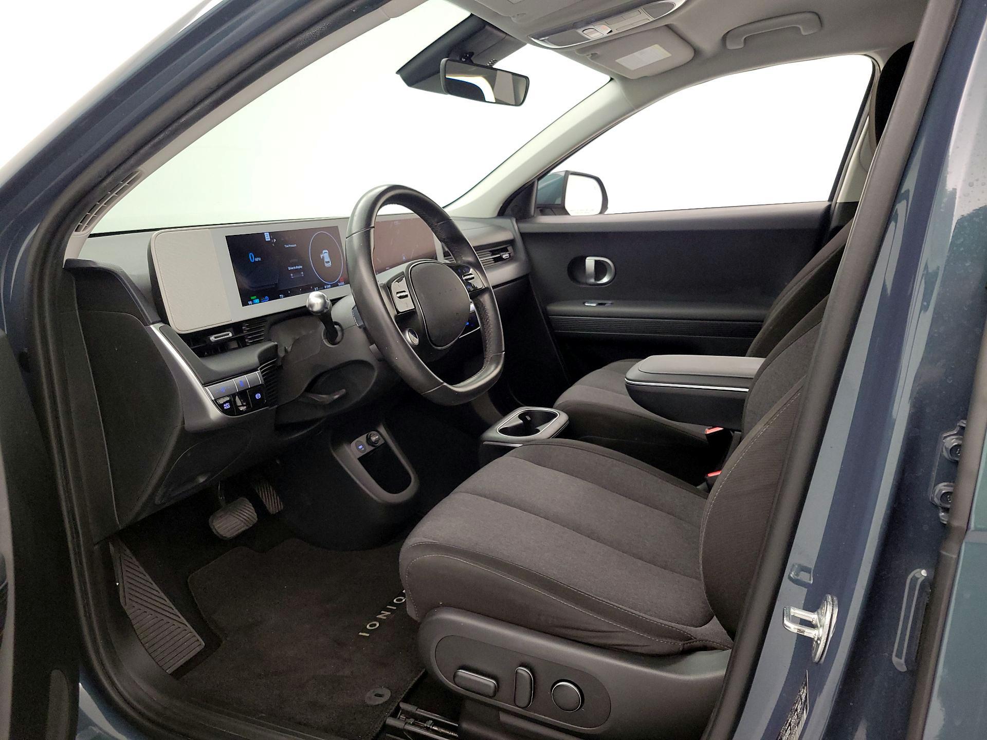 Thumbnail: 2023 Hyundai Ioniq 5 - 11