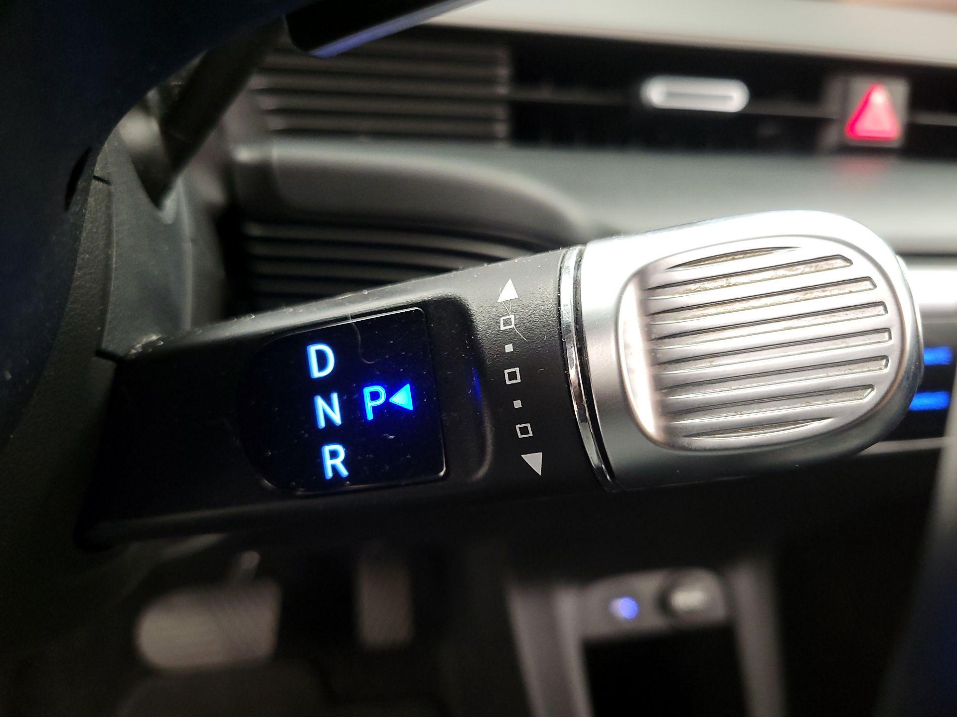 Thumbnail: 2023 Hyundai Ioniq 5 - 18