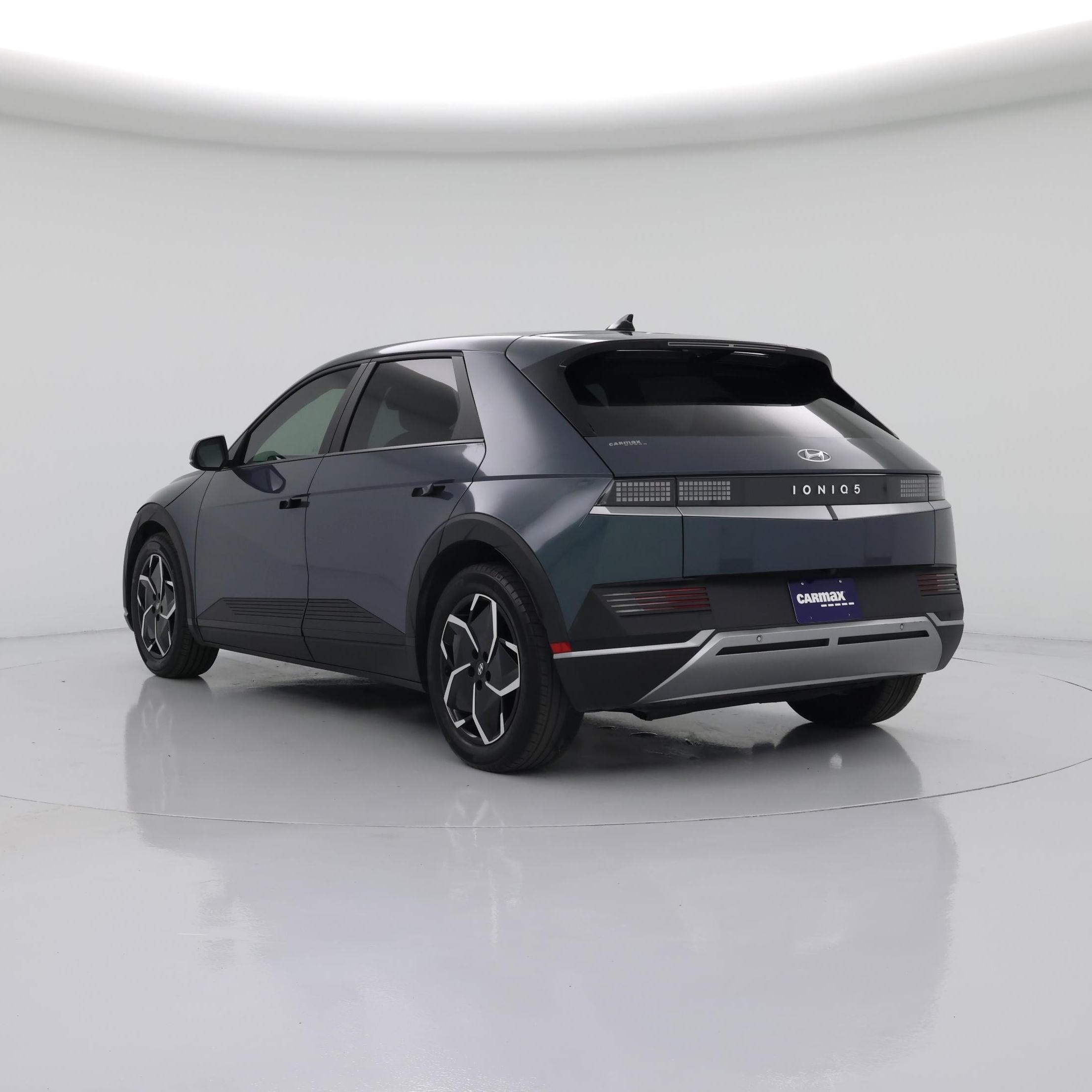 Thumbnail: 2023 Hyundai Ioniq 5 - 2