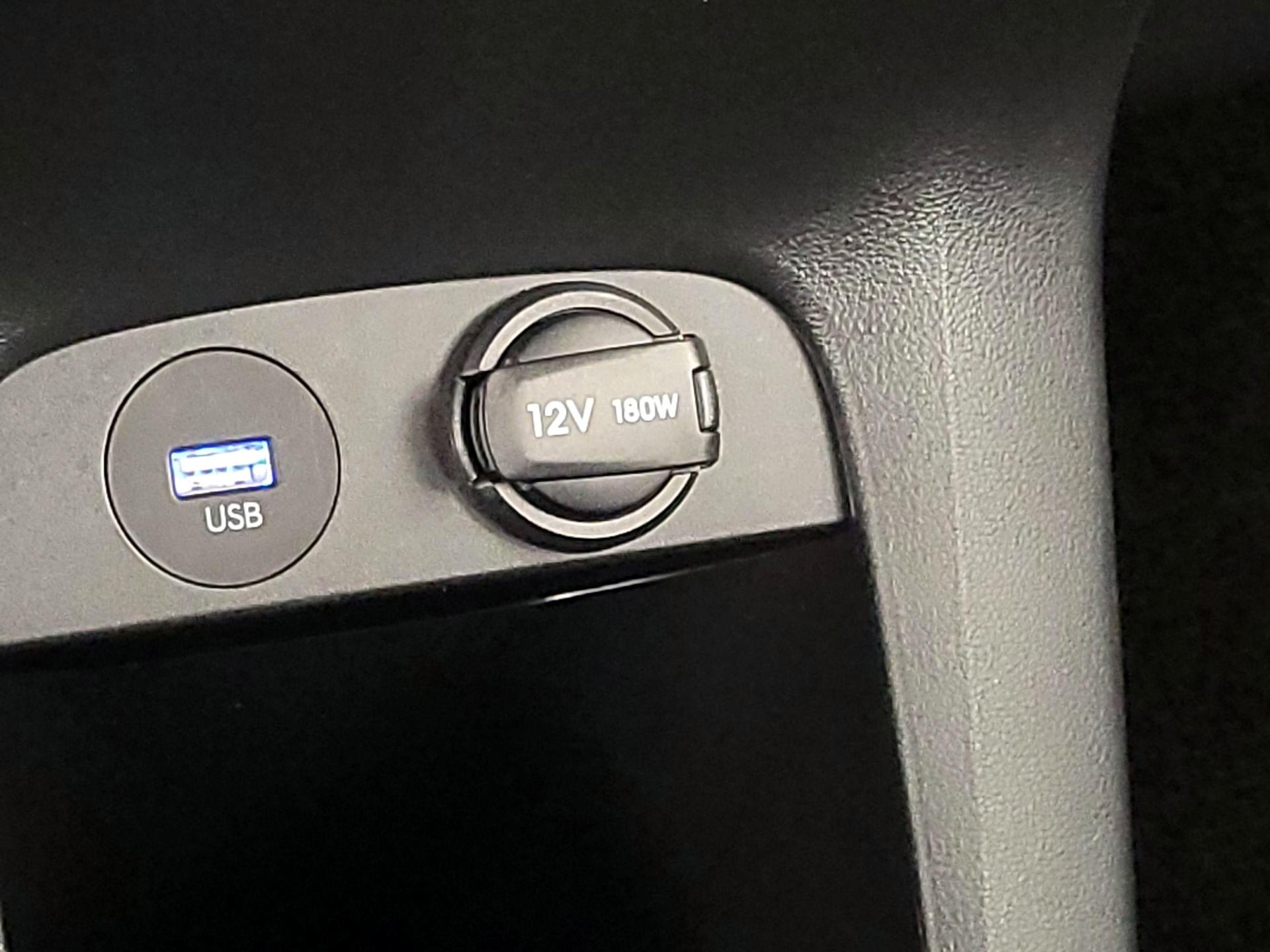 Thumbnail: 2023 Hyundai Ioniq 5 - 19