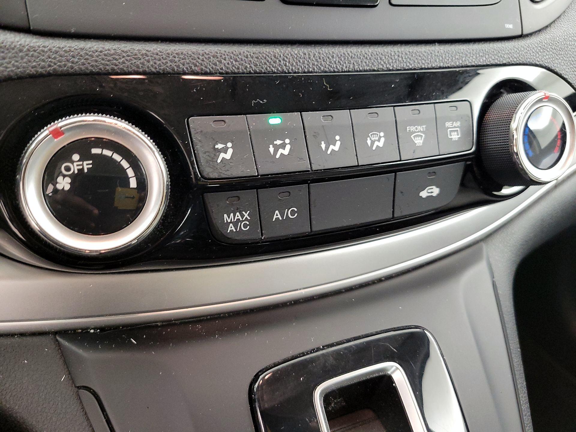 Thumbnail: 2016 Honda CR-V - 16