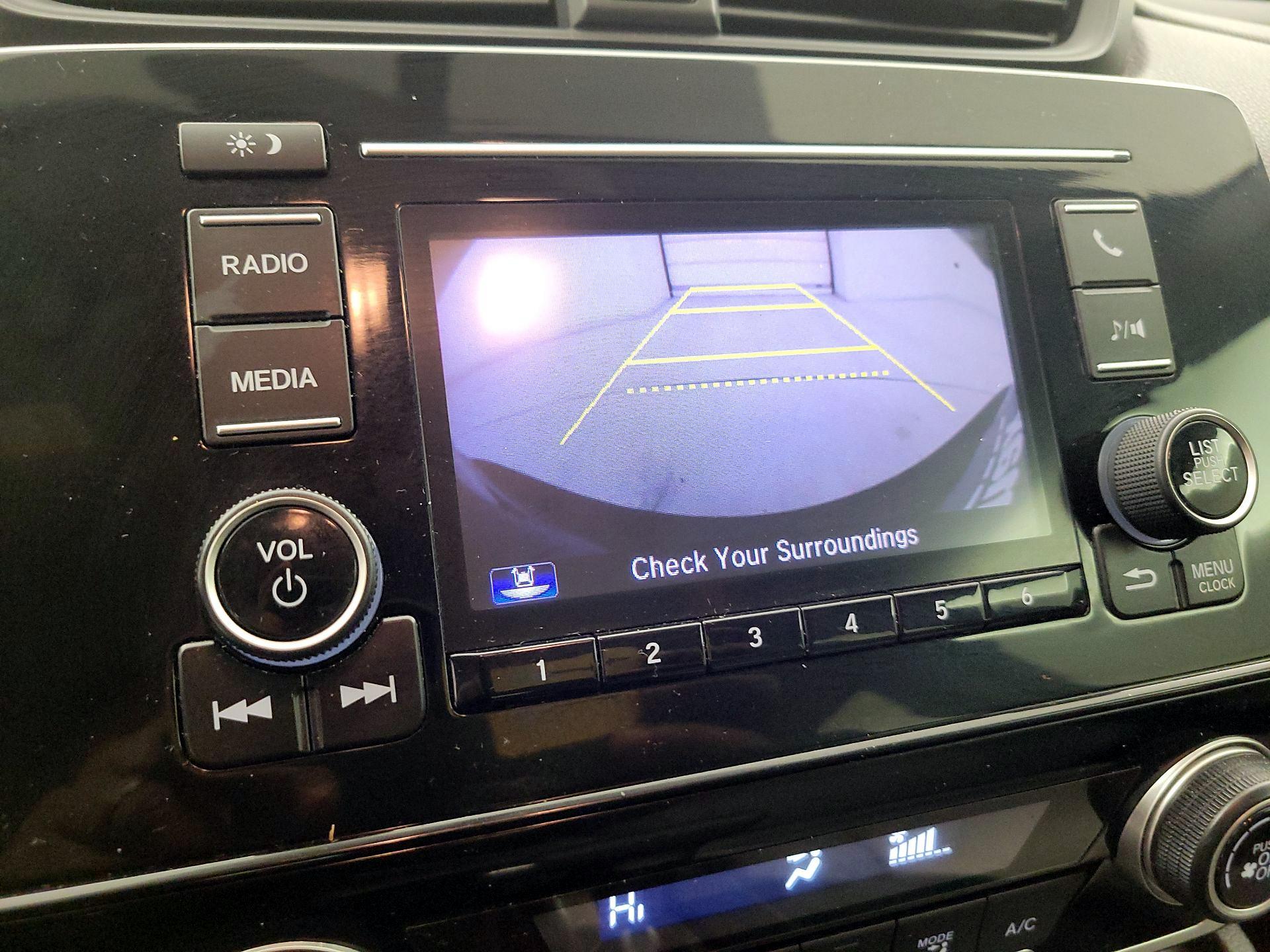 Thumbnail: 2017 Honda CR-V - 14