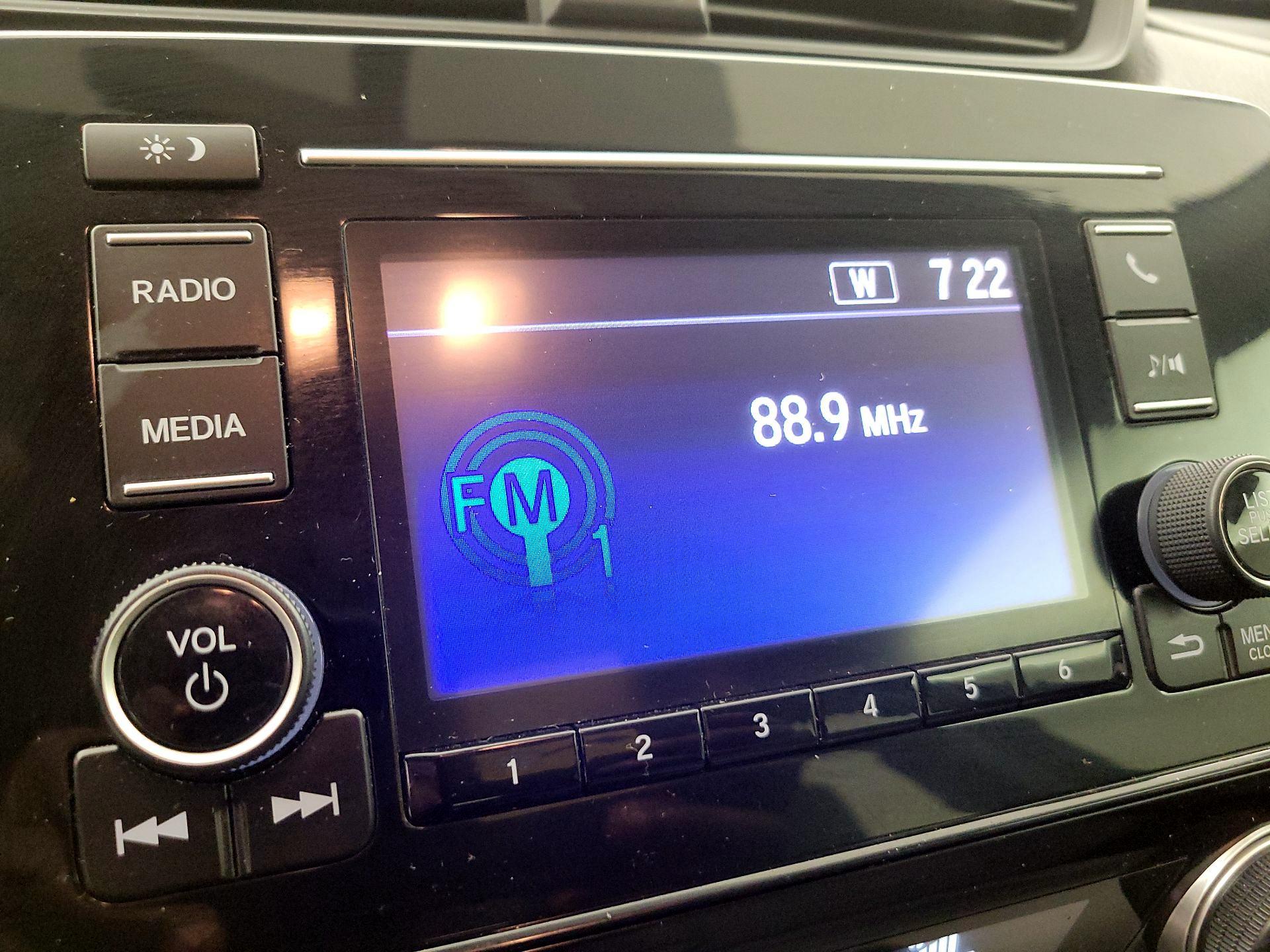 Thumbnail: 2017 Honda CR-V - 15