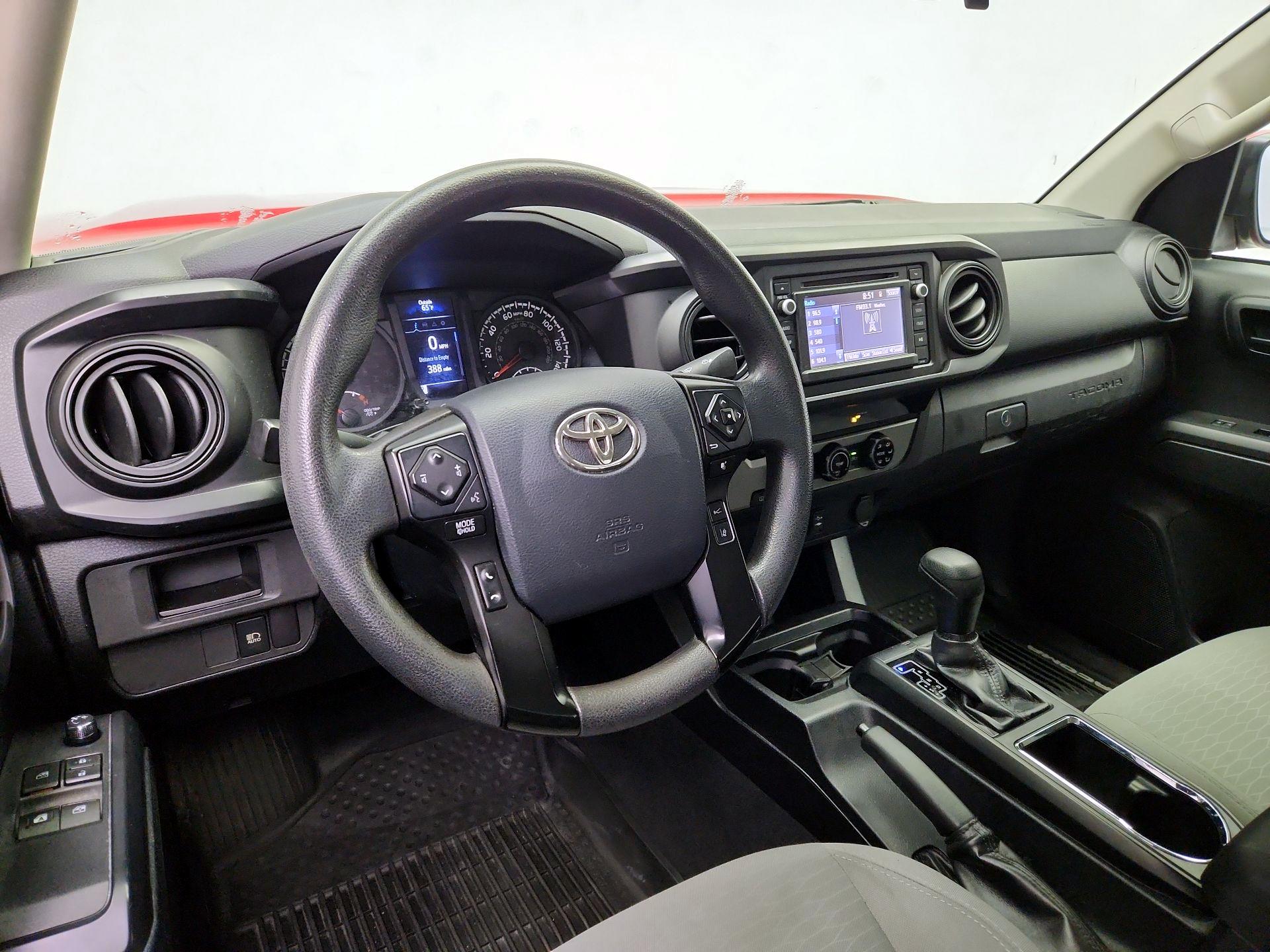 Thumbnail: 2018 Toyota Tacoma - 9