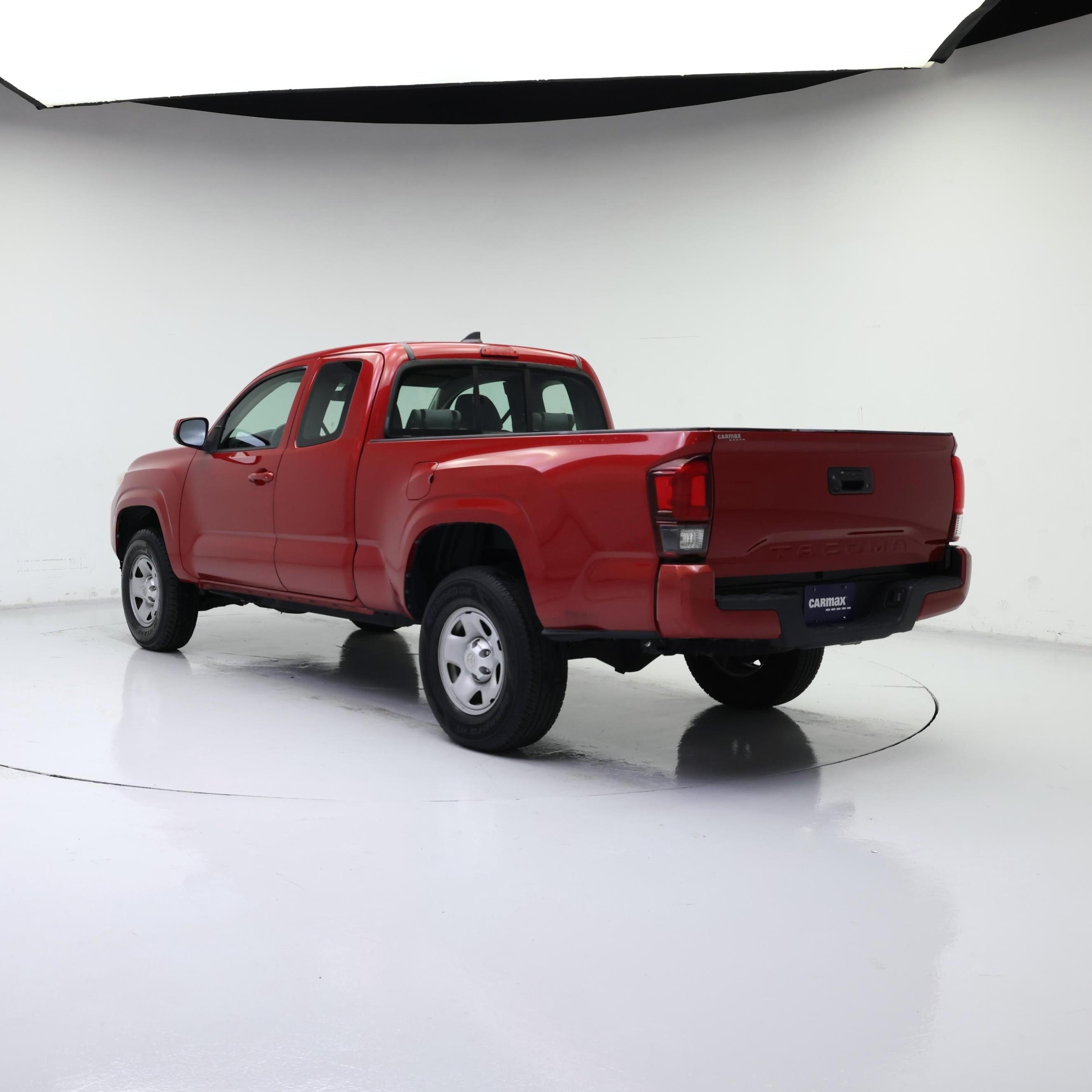 Thumbnail: 2018 Toyota Tacoma - 2