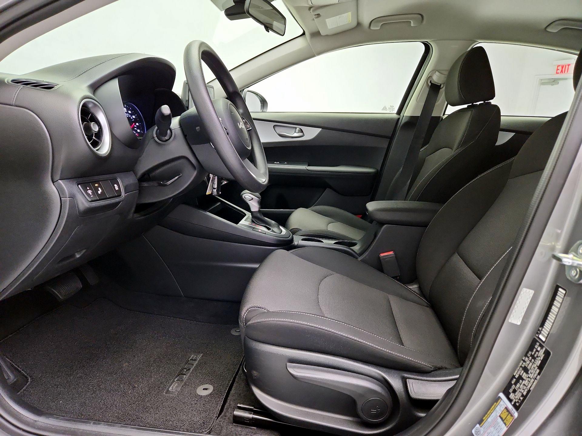 Thumbnail: 2024 Kia Forte - 11