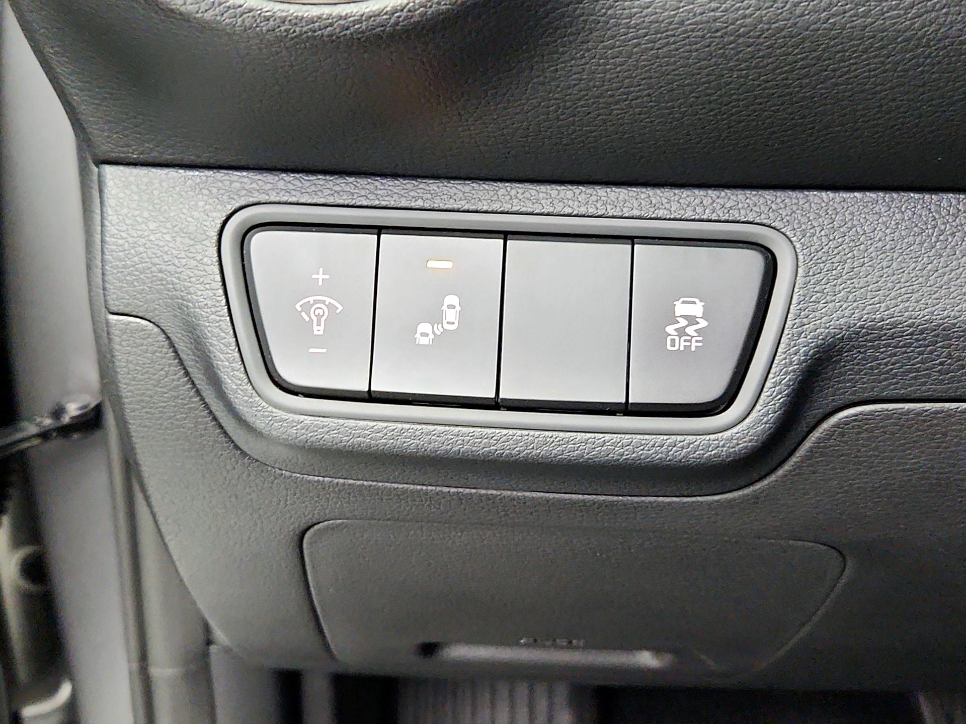 Thumbnail: 2024 Kia Forte - 13