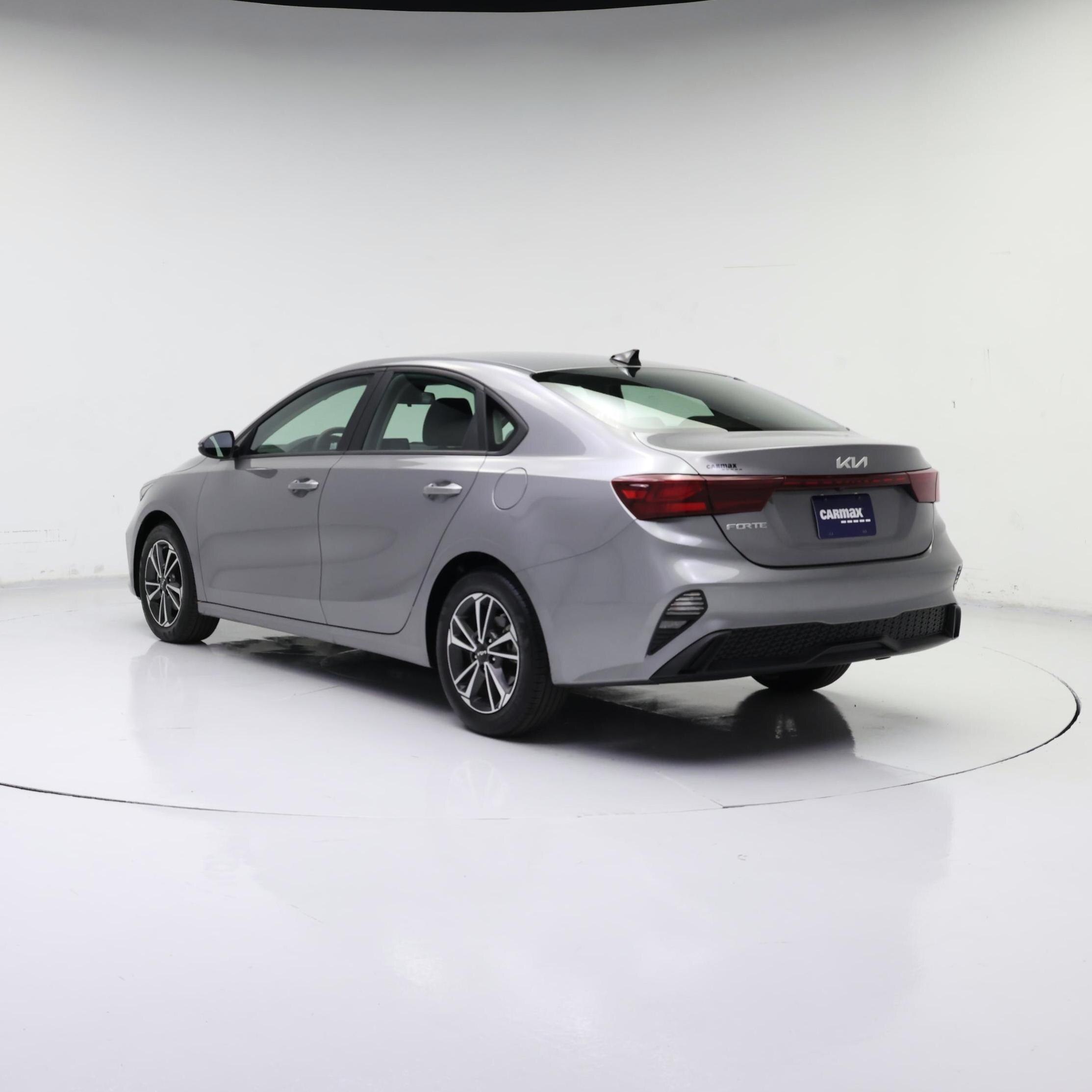 Thumbnail: 2024 Kia Forte - 2