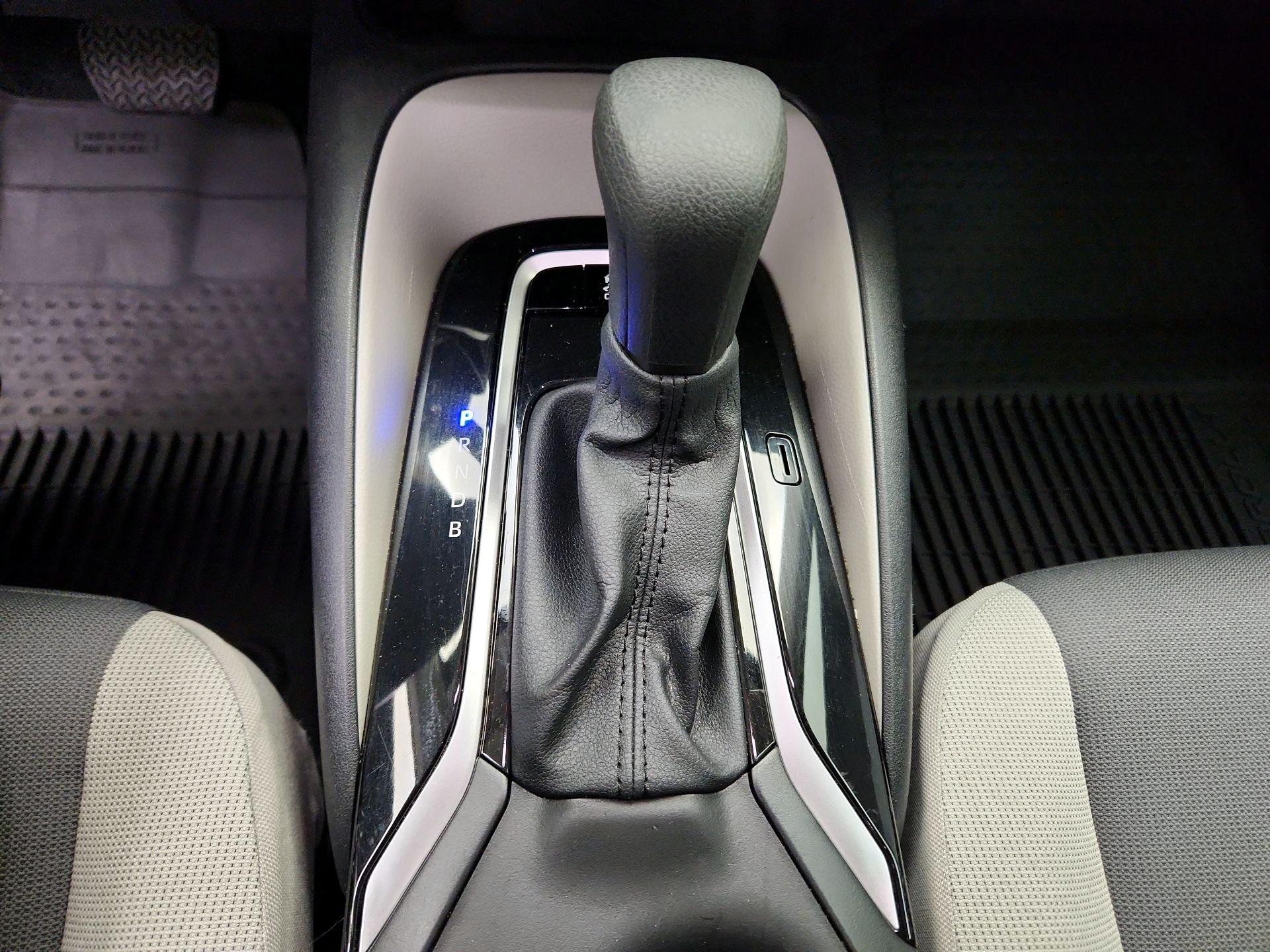 Thumbnail: 2025 Toyota Corolla - 18