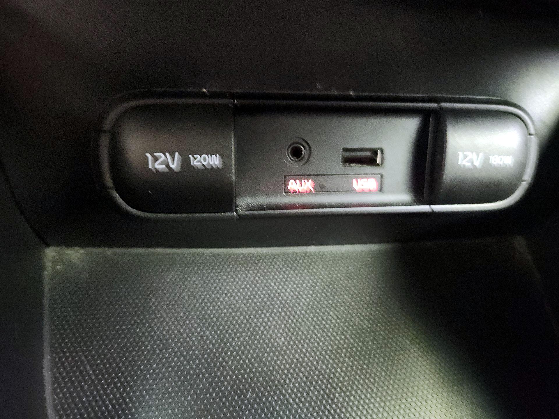 Thumbnail: 2015 Kia Soul - 17