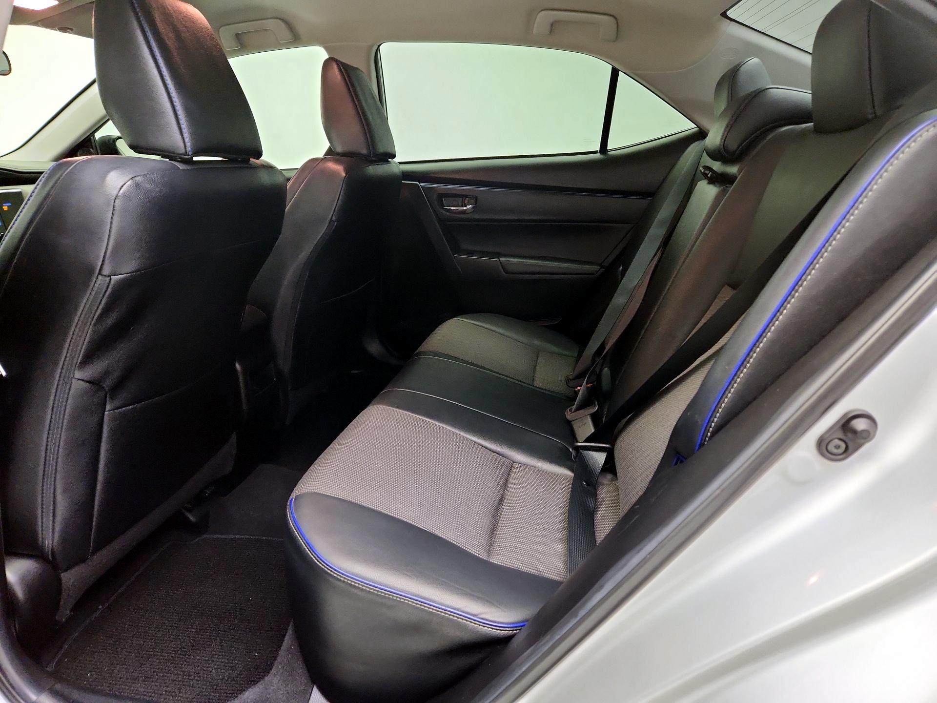 Thumbnail: 2018 Toyota Corolla - 19