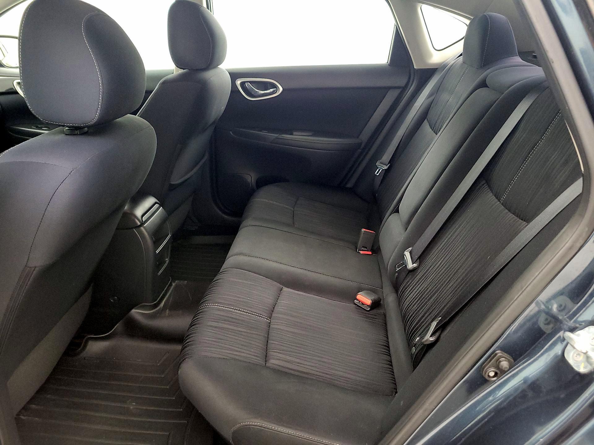 Thumbnail: 2017 Nissan Sentra - 19