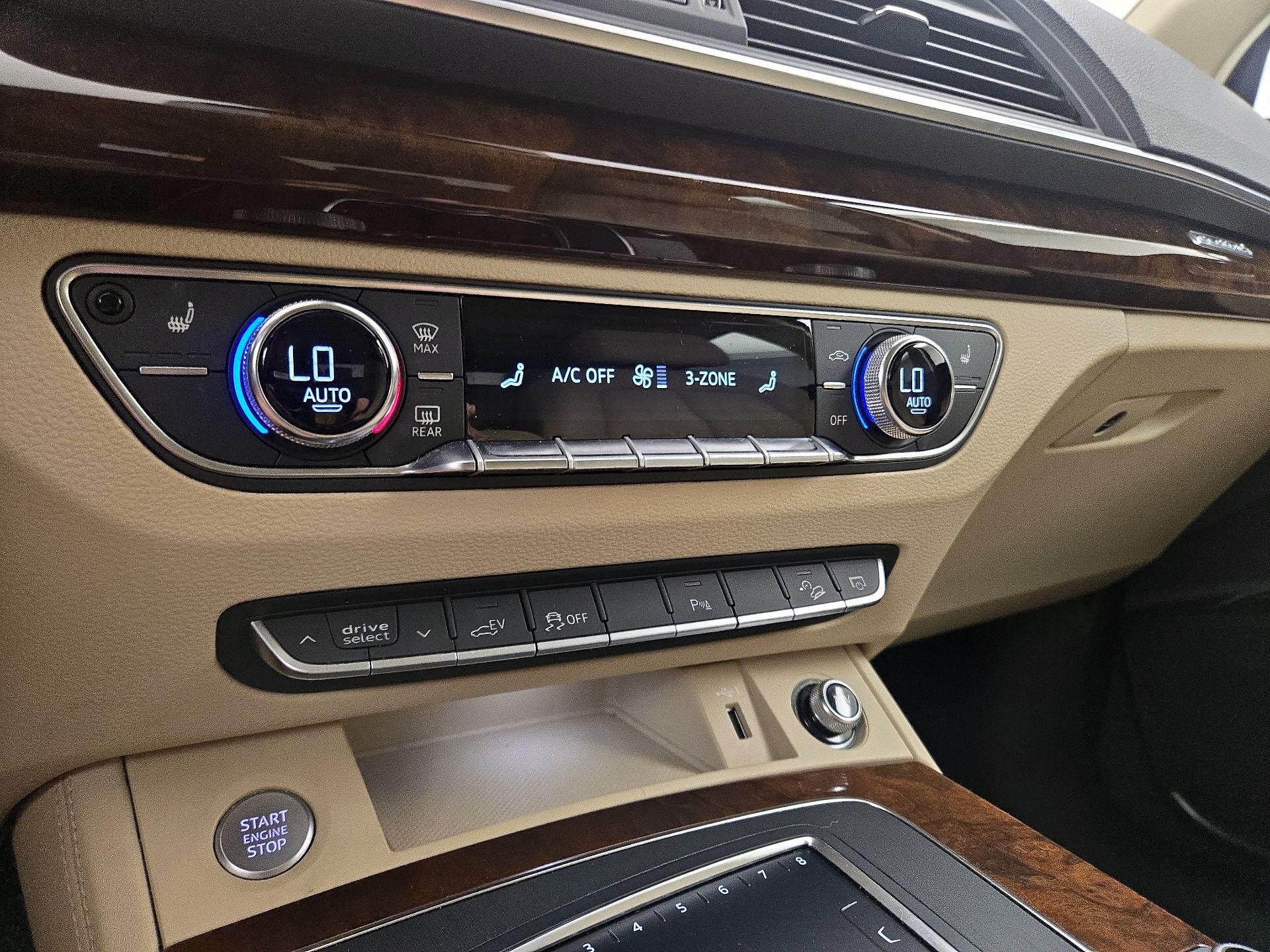 Thumbnail: 2020 Audi Q5 - 17