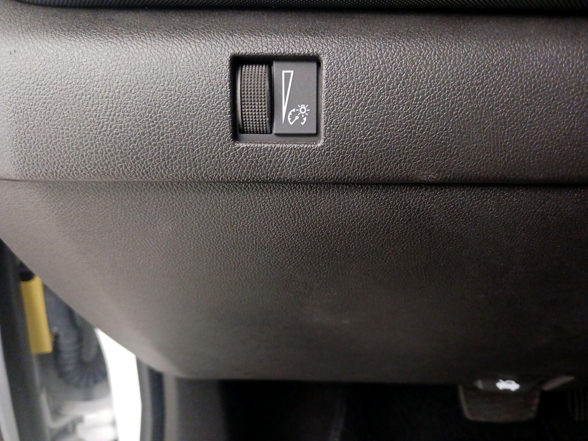 Thumbnail: 2023 Chevrolet Colorado - 13