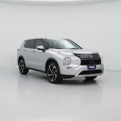 2023 Mitsubishi Outlander SE