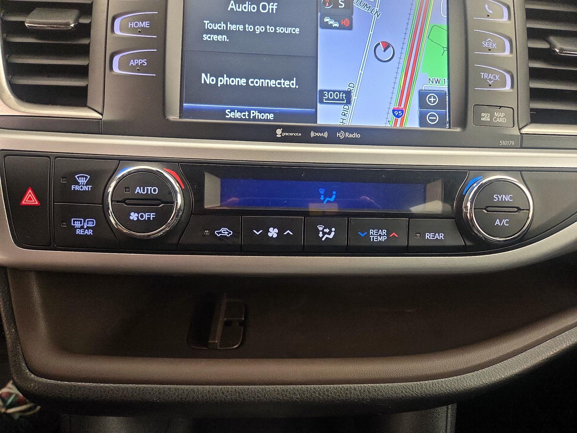 Thumbnail: 2018 Toyota Highlander - 17