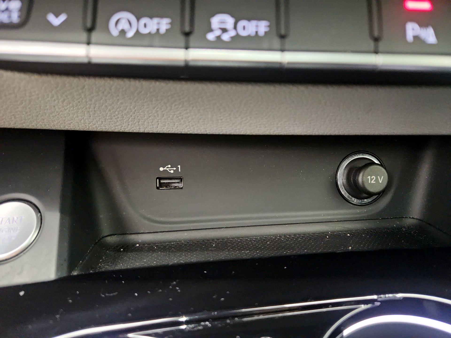 Thumbnail: 2021 Audi A4 - 18