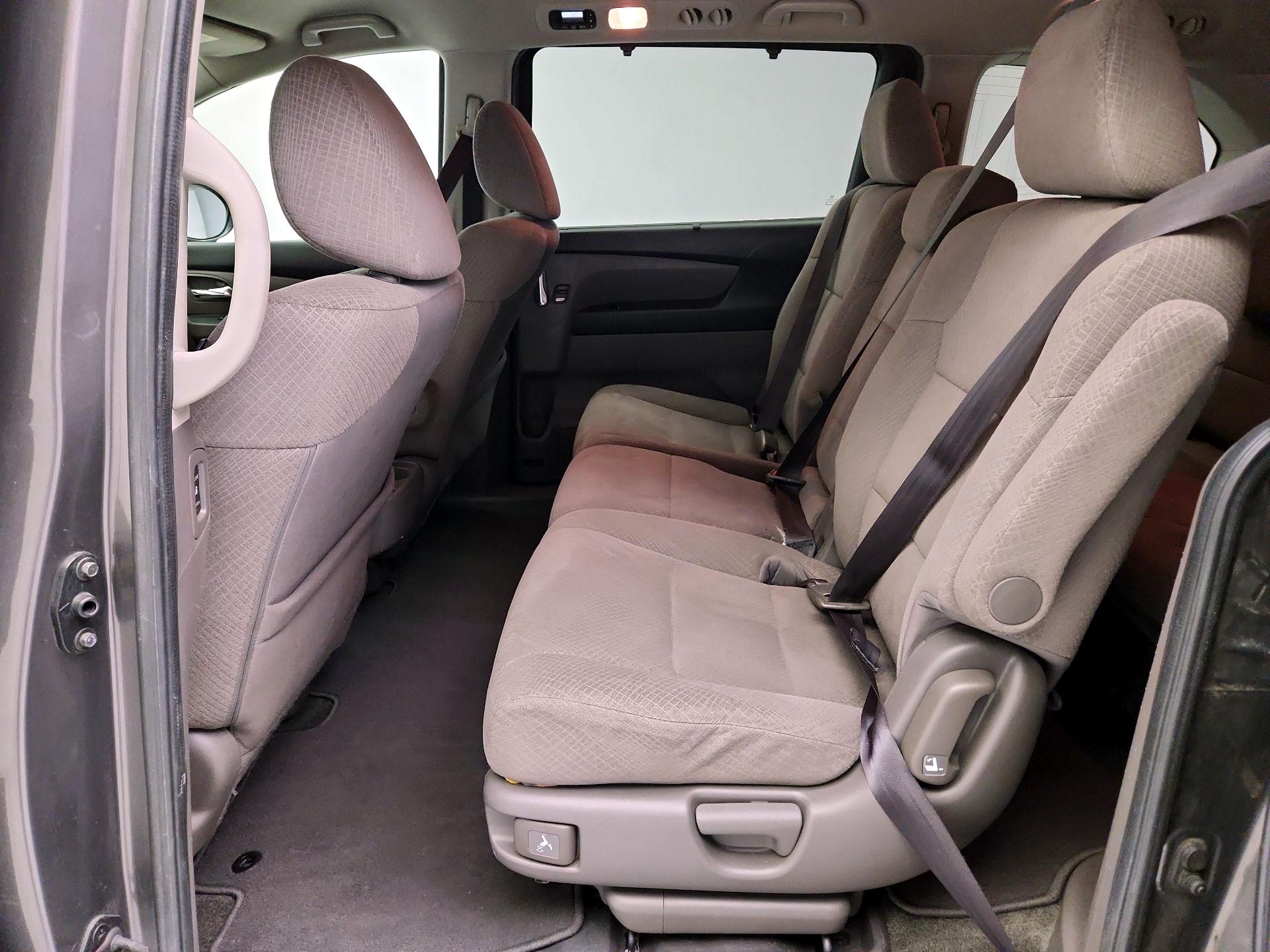 Thumbnail: 2015 Honda Odyssey - 19