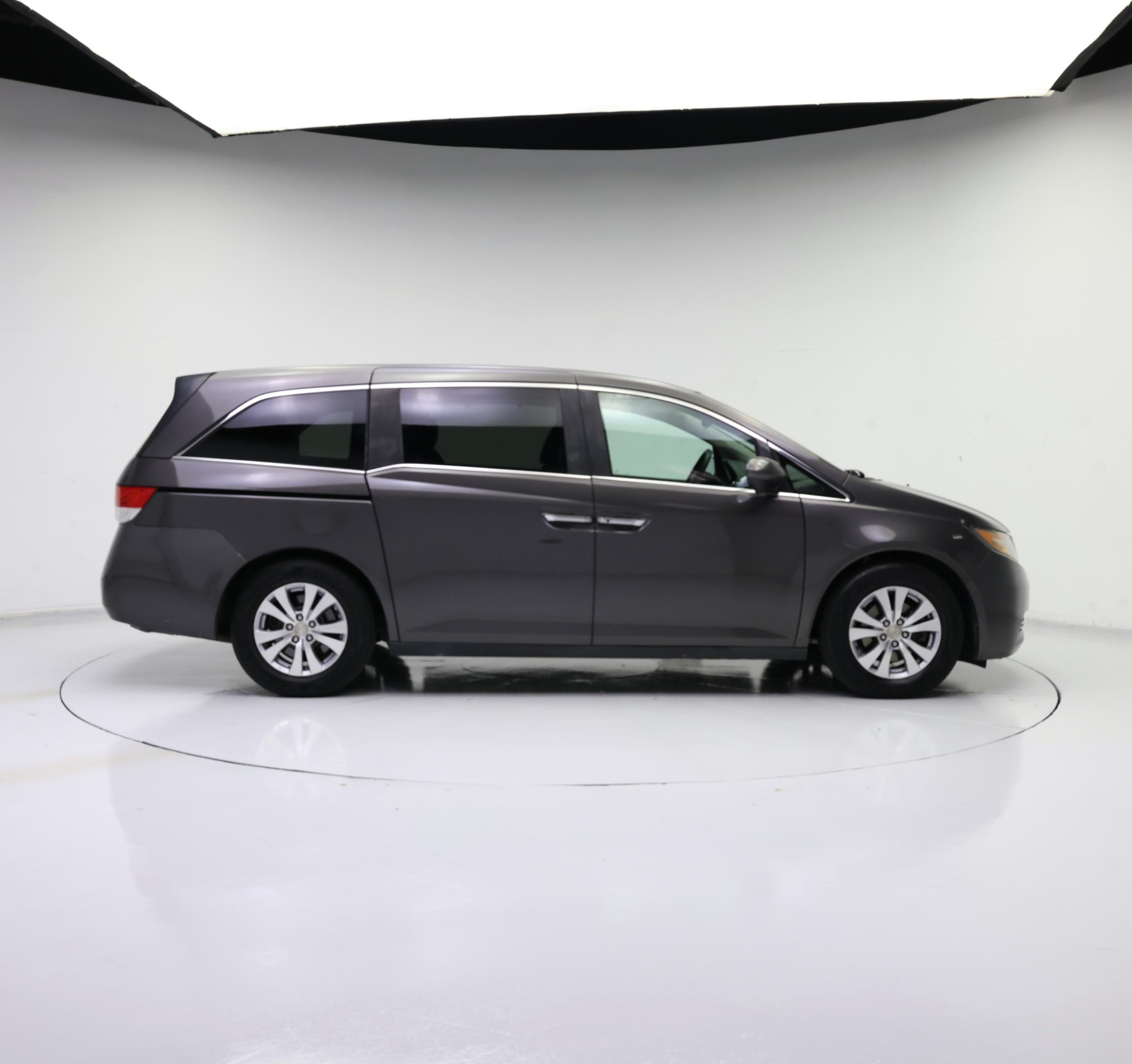 Thumbnail: 2015 Honda Odyssey - 7