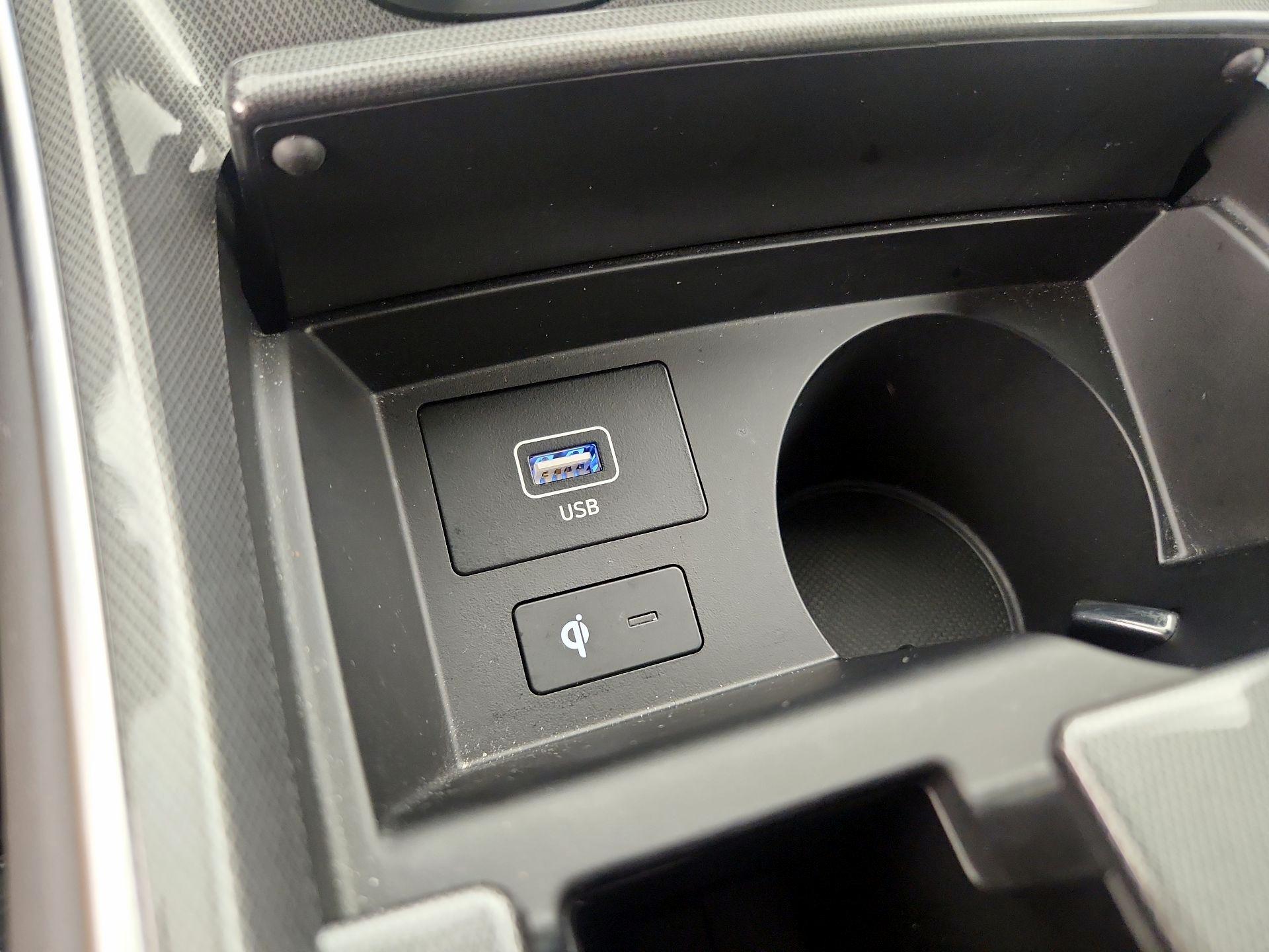 Thumbnail: 2023 Hyundai Santa Fe - 19