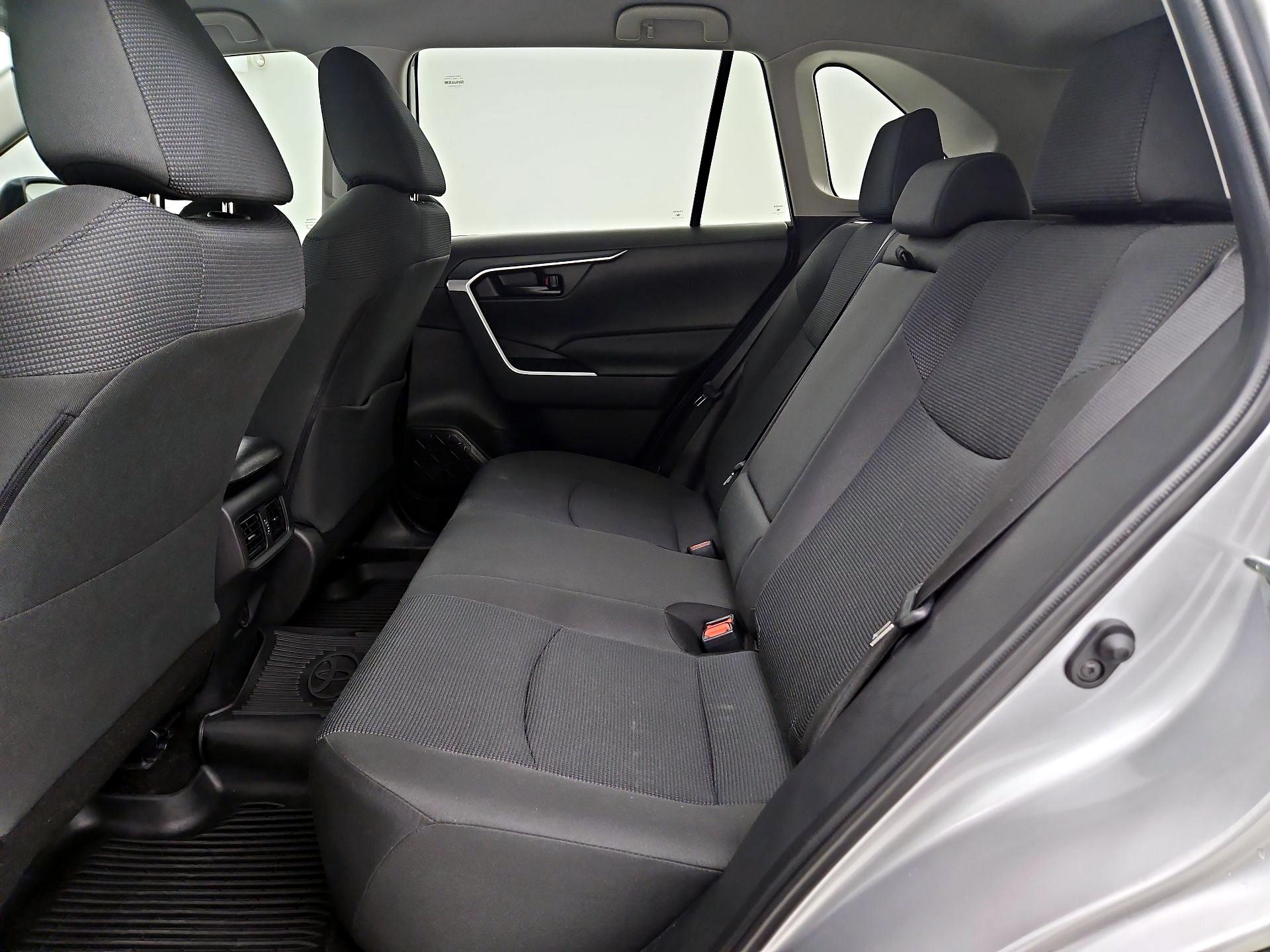 Thumbnail: 2024 Toyota RAV4 - 19